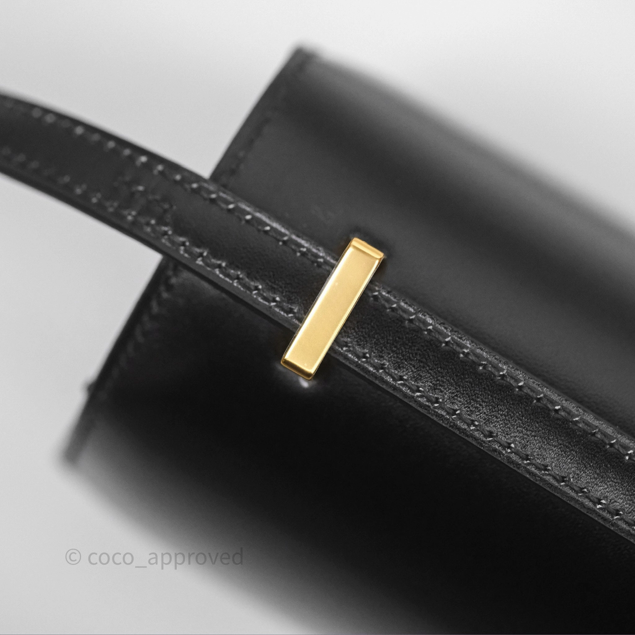 - DM/Email To Purchase - Herms Constance Mini 18cm Mirror Black Noir 89 Box Leather Gold Hardware