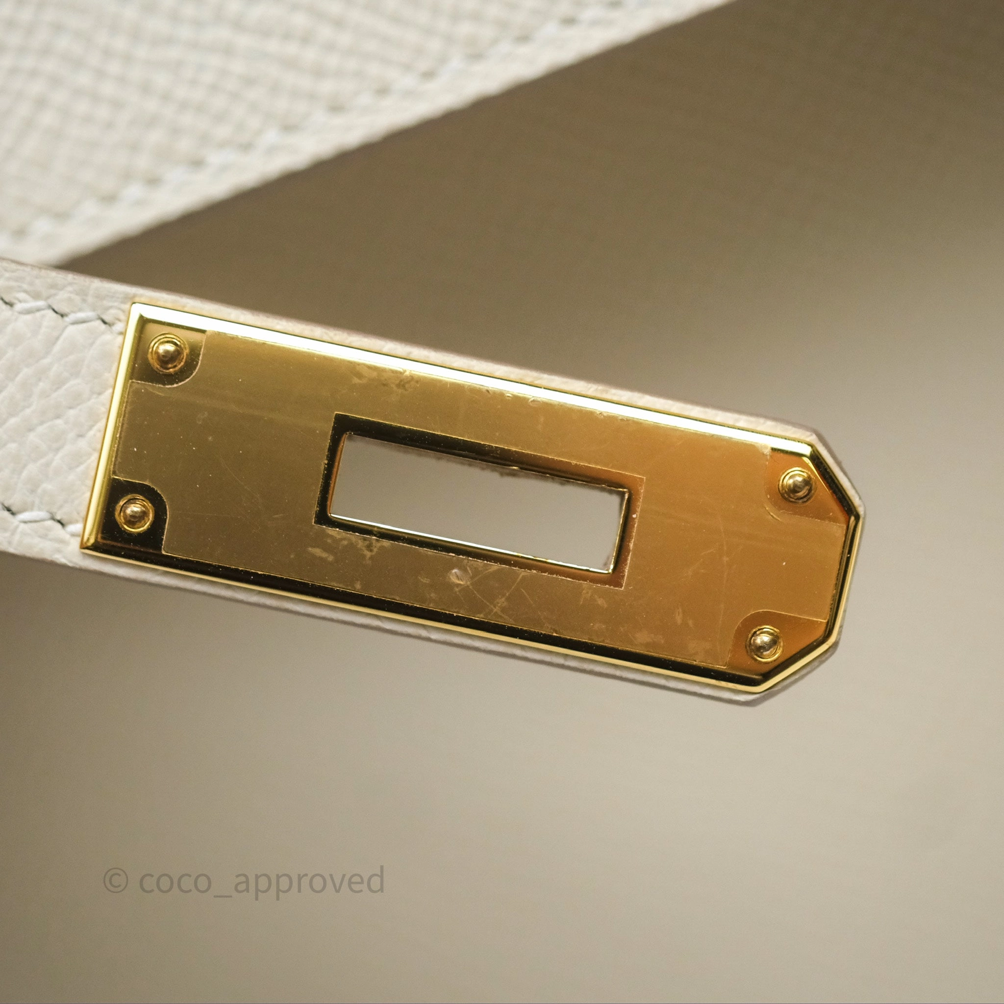 - DM/Email To Purchase - Herms Kelly 28 Sellier Craie 10 Epsom Gold Hardware