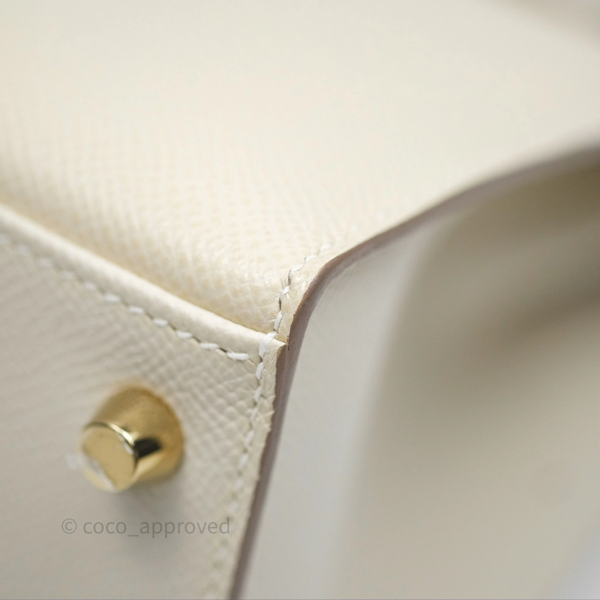 - DM/Email To Purchase - Herms Kelly 28 Sellier Craie 10 Epsom Gold Hardware