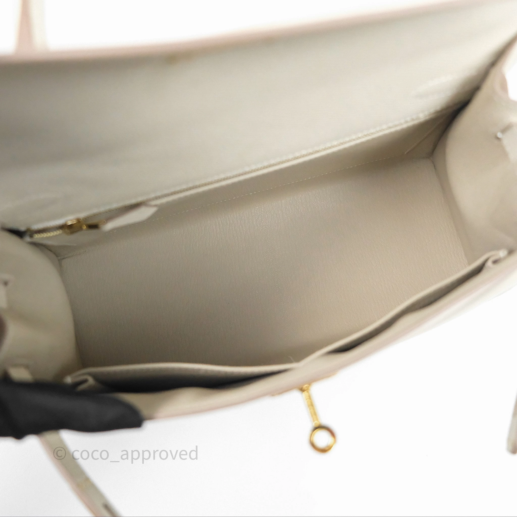 - DM/Email To Purchase - Herms Kelly 28 Sellier Craie 10 Epsom Gold Hardware