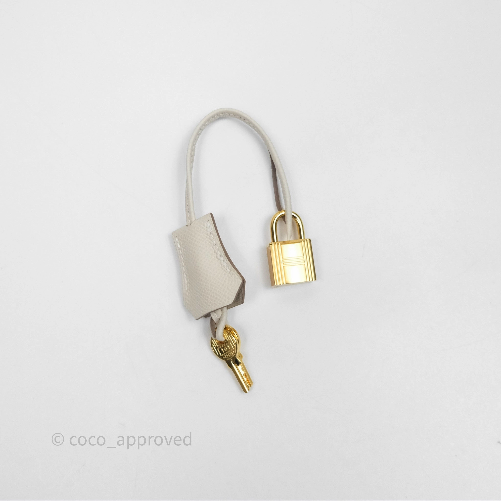 - DM/Email To Purchase - Herms Kelly 28 Sellier Craie 10 Epsom Gold Hardware
