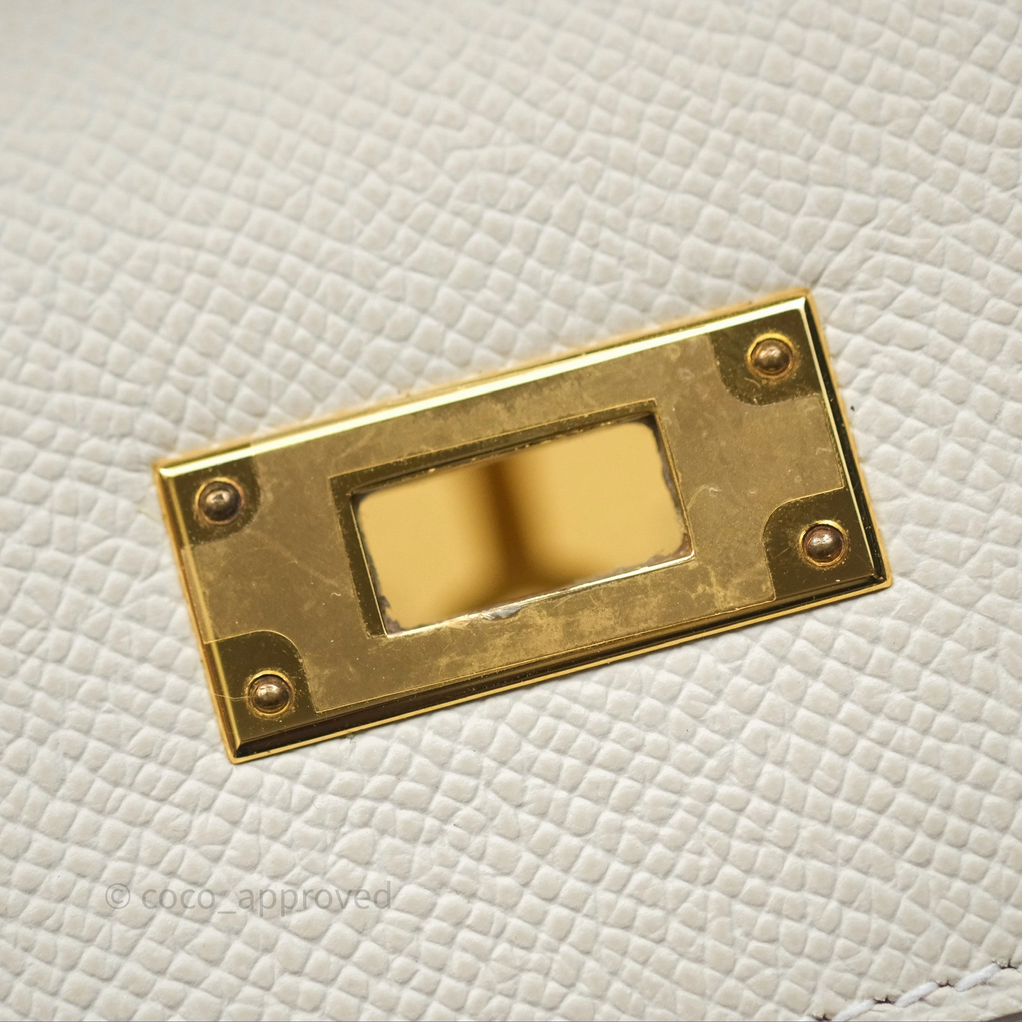 - DM/Email To Purchase - Herms Kelly 28 Sellier Craie 10 Epsom Gold Hardware