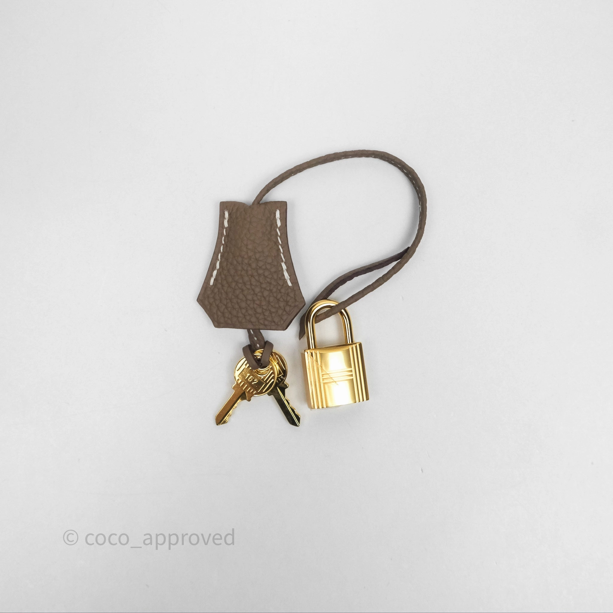 - DM/Email To Purchase - Herms Retourne Kelly 25 Etoupe 18 Togo Gold Hardware