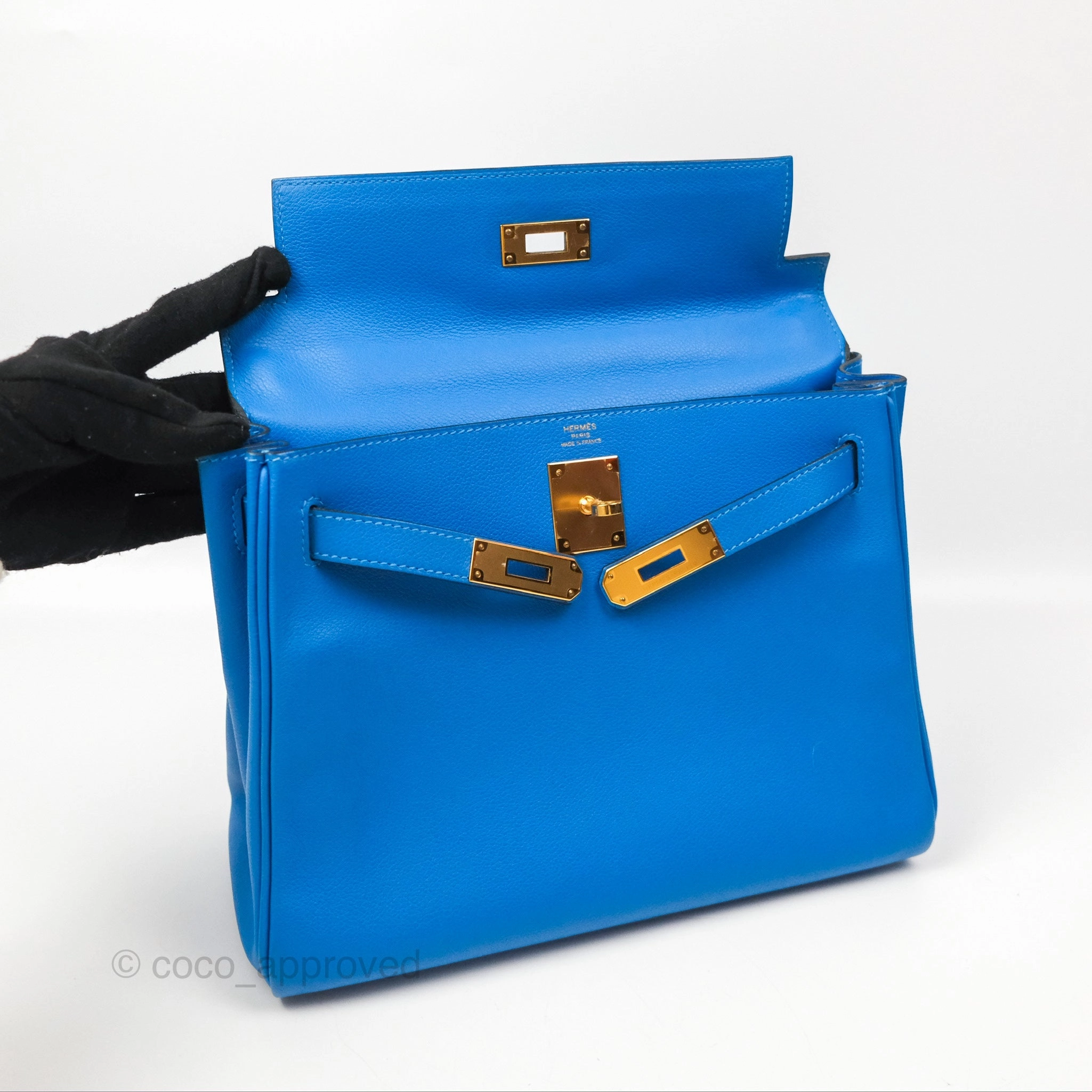- DM/Email To Purchase - Herms Retourne Kelly 28 Blue Evercolor Gold Hardware