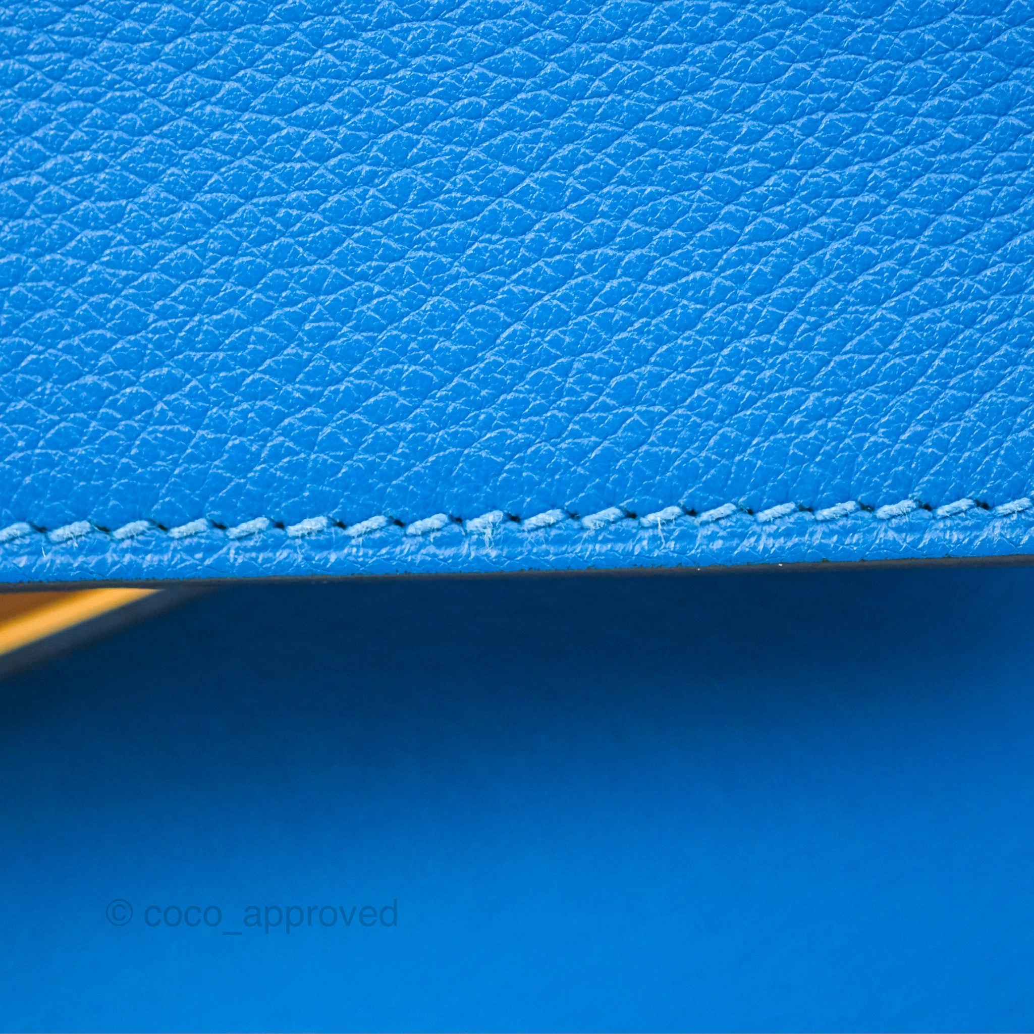 - DM/Email To Purchase - Herms Retourne Kelly 28 Blue Evercolor Gold Hardware