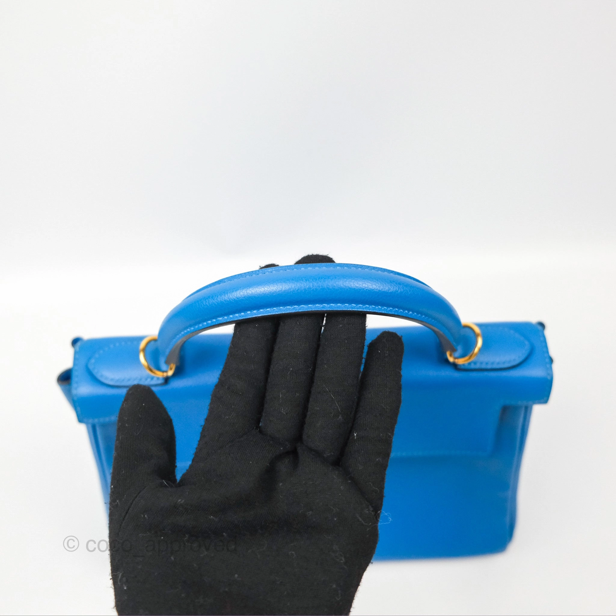 - DM/Email To Purchase - Herms Retourne Kelly 28 Blue Evercolor Gold Hardware