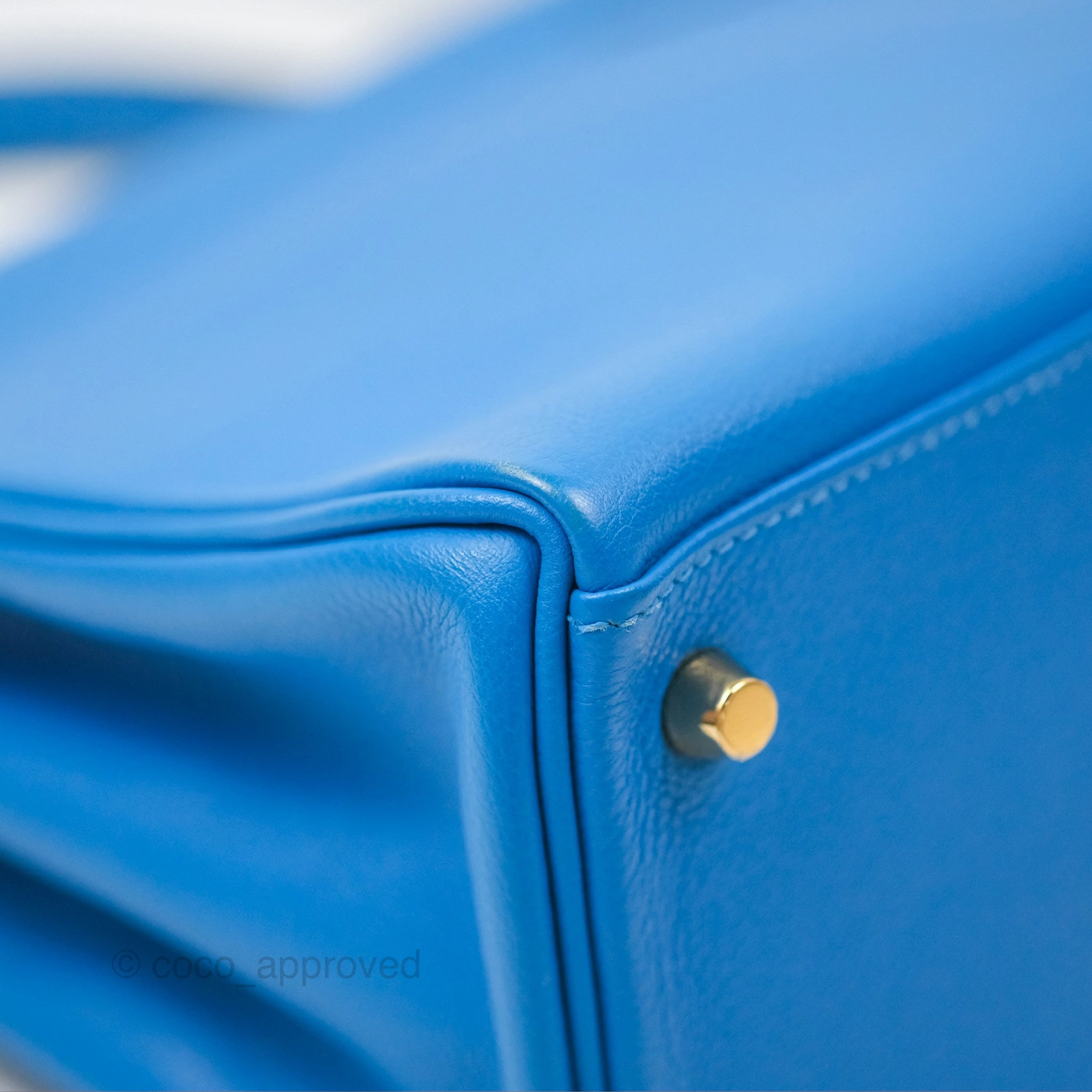 - DM/Email To Purchase - Herms Retourne Kelly 28 Blue Evercolor Gold Hardware