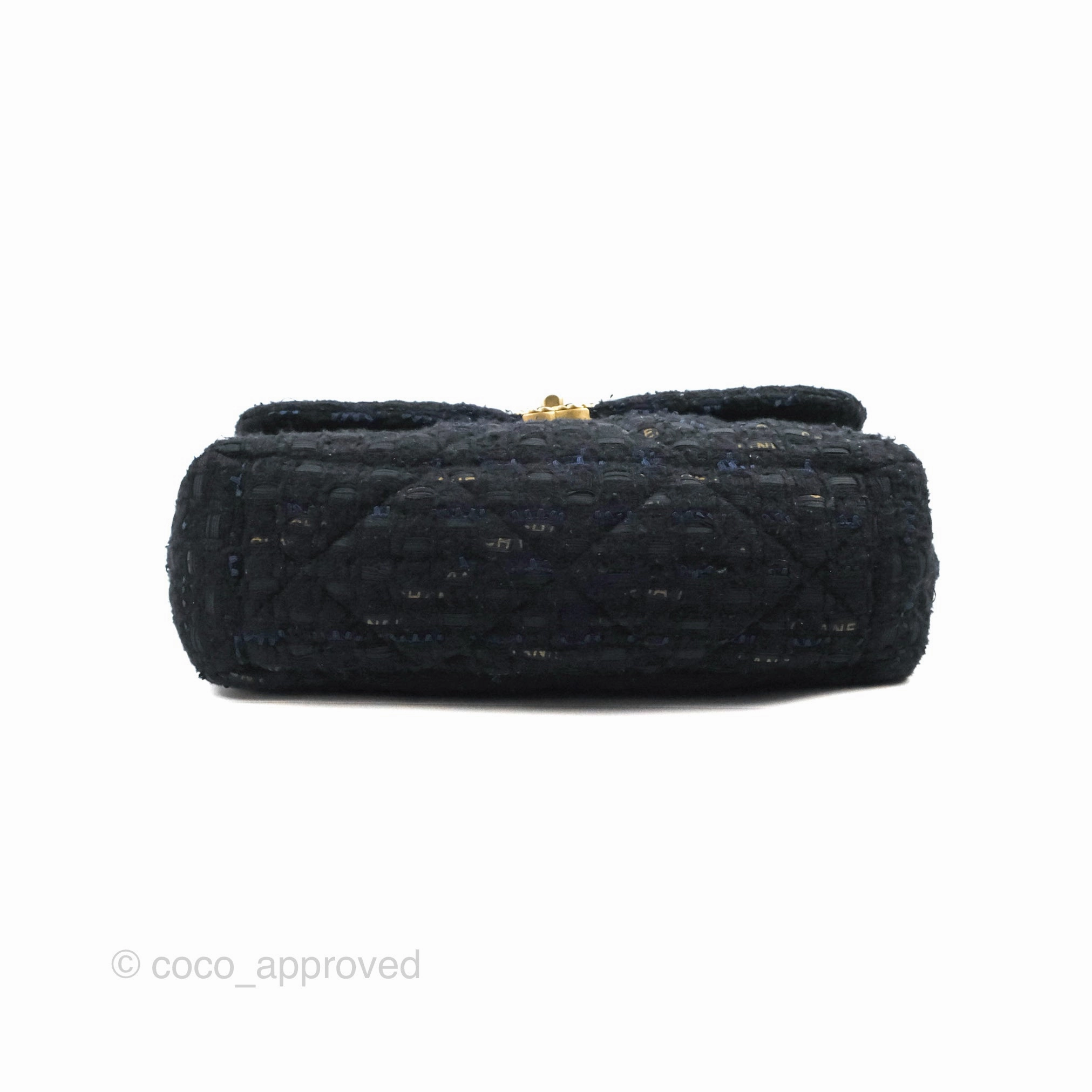 Chanel 19 Maxi Flap Bag Black Tweed Mixed Hardware