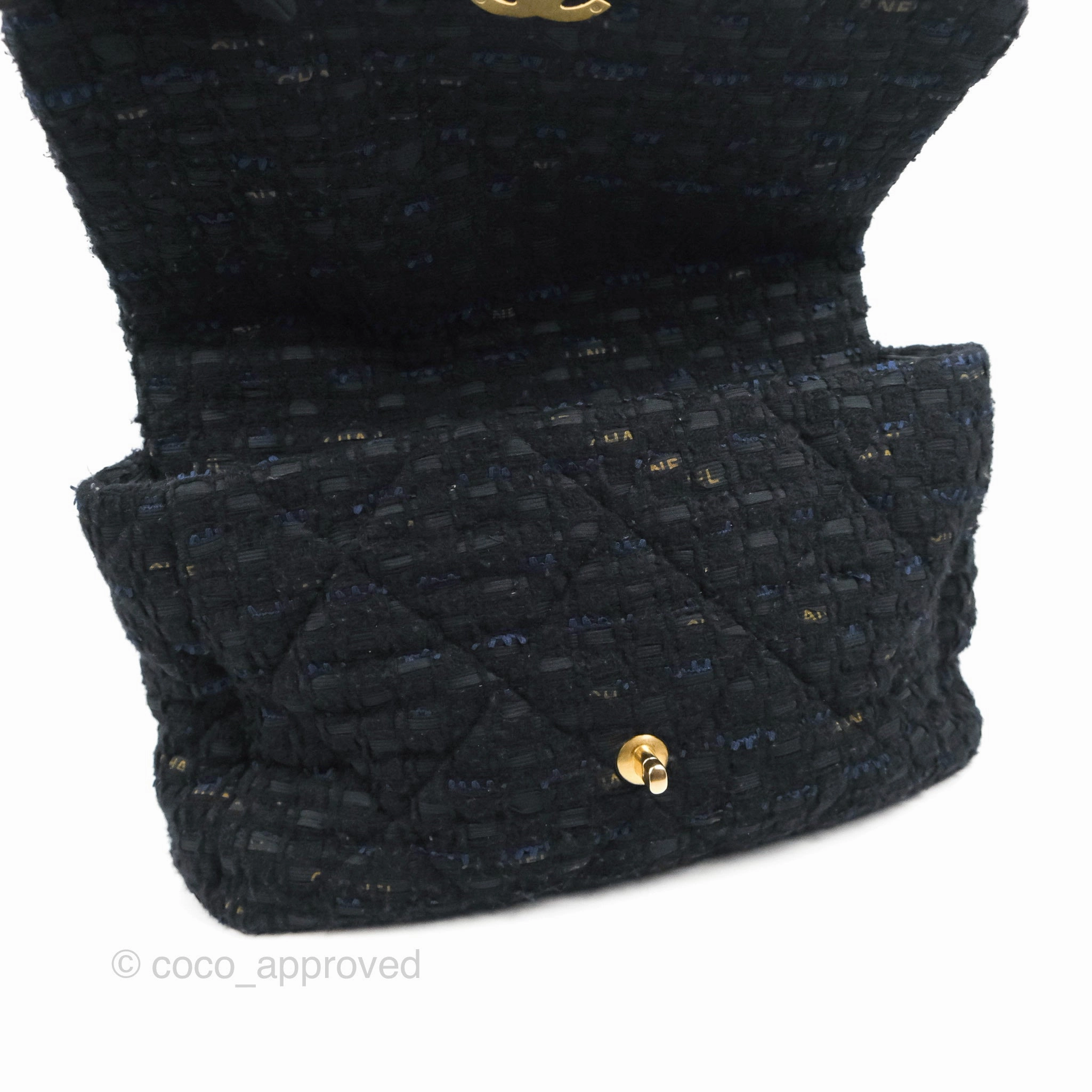 Chanel 19 Maxi Flap Bag Black Tweed Mixed Hardware