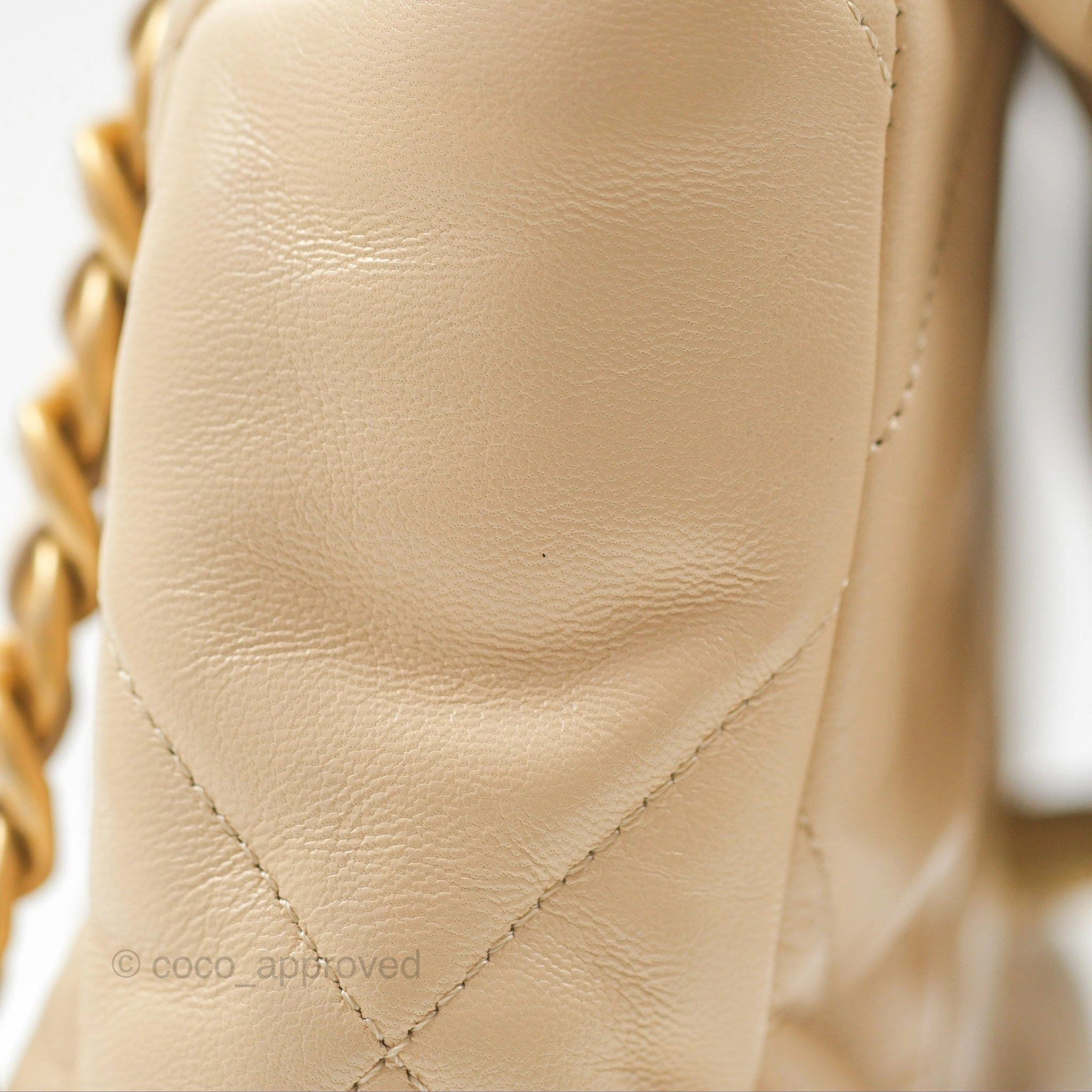 Chanel 19 Medium Beige Mixed Hardware