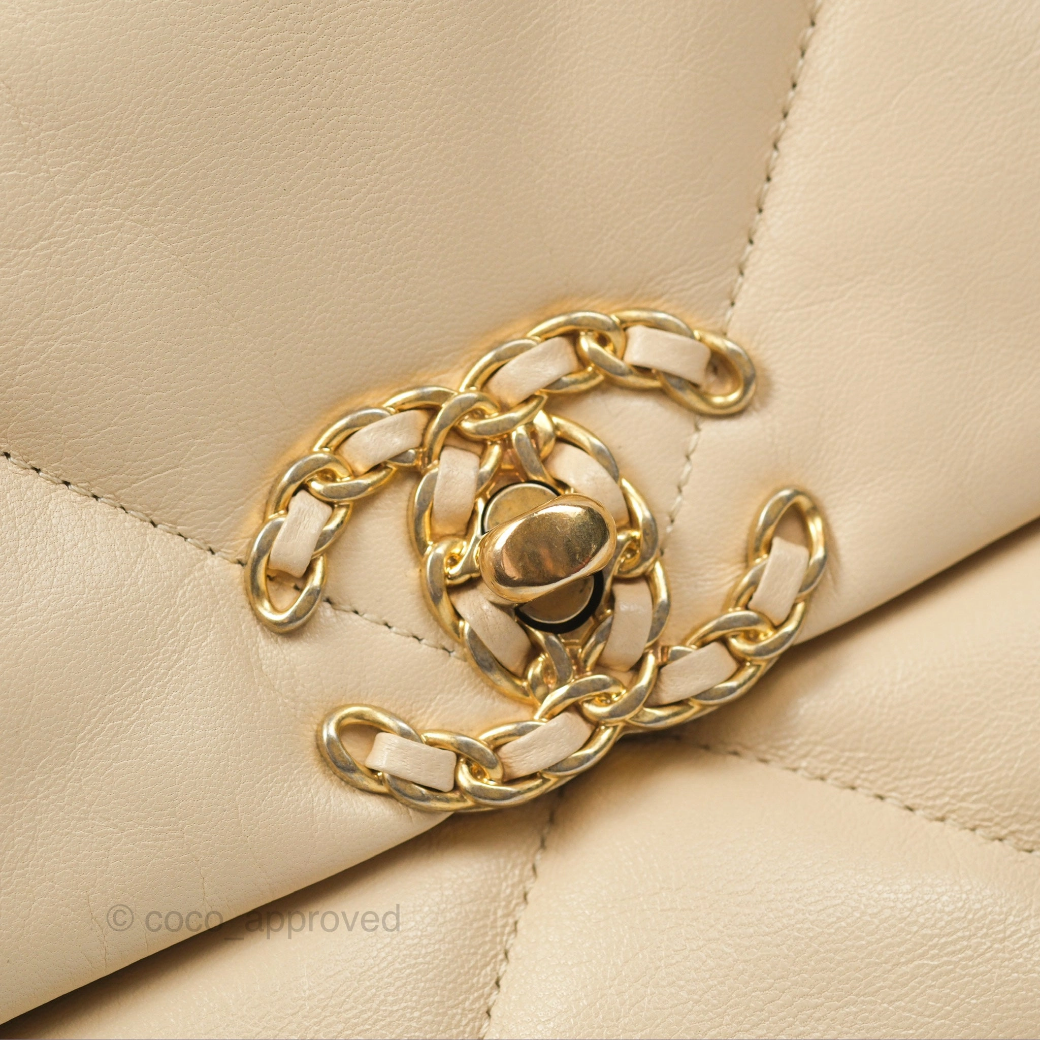 Chanel 19 Medium Beige Mixed Hardware