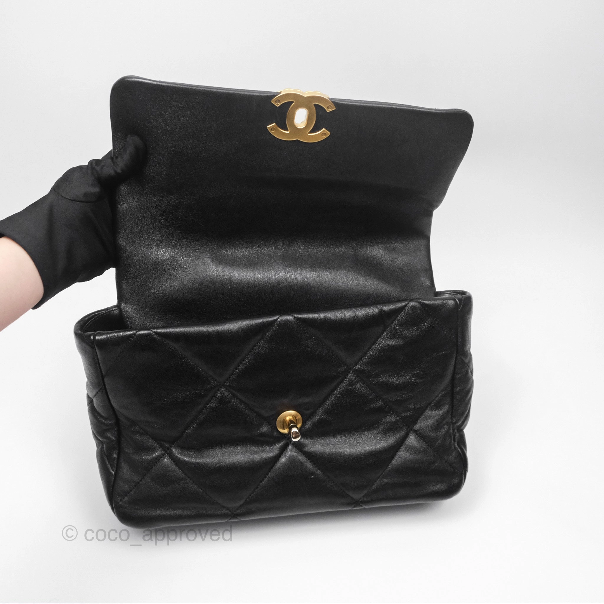 Chanel 19 Medium Black Goatskin Mixed Hardware