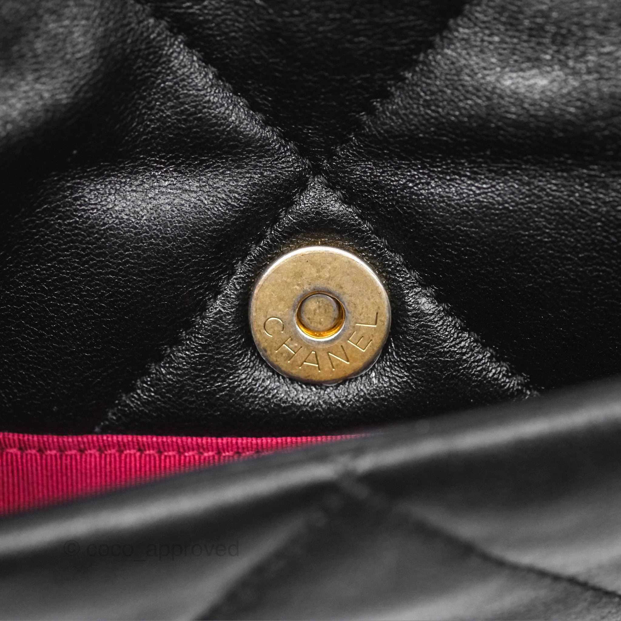 Chanel 19 Medium Black Goatskin Mixed Hardware