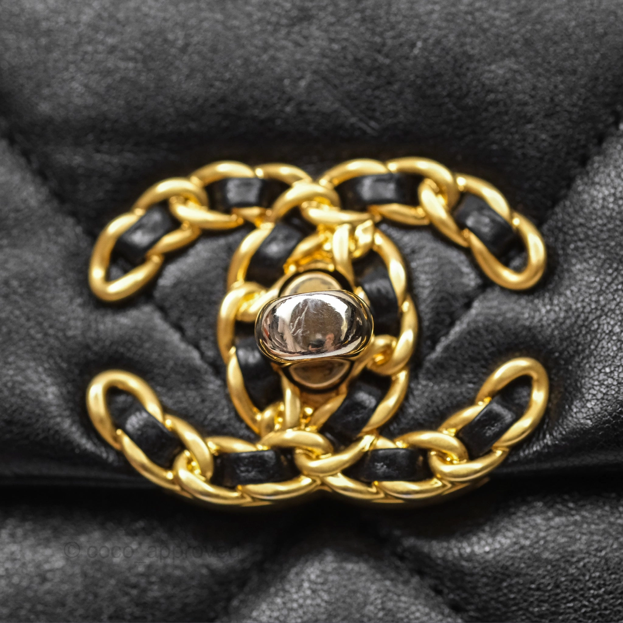 Chanel 19 Medium Black Goatskin Mixed Hardware