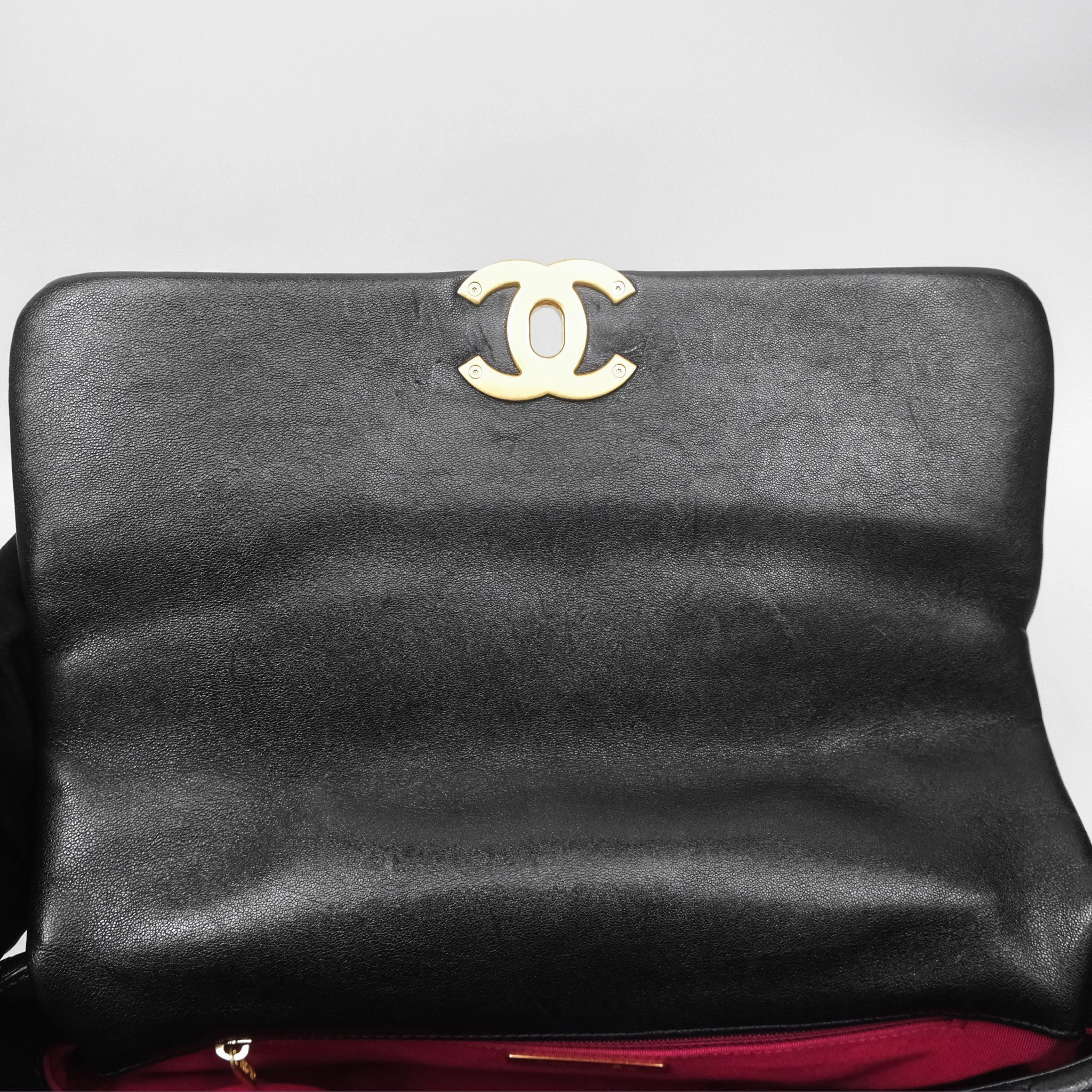 Chanel 19 Medium Black Goatskin Mixed Hardware