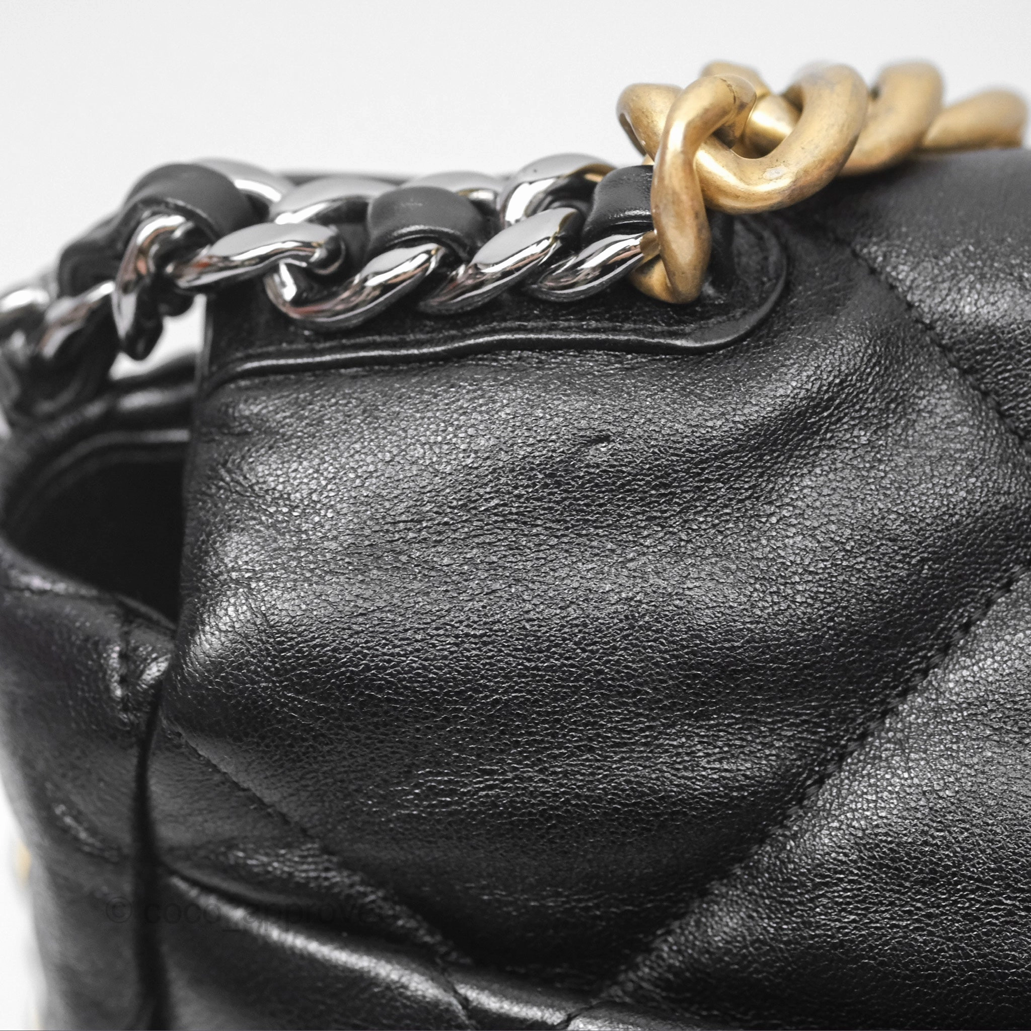 Chanel 19 Medium Black Goatskin Mixed Hardware