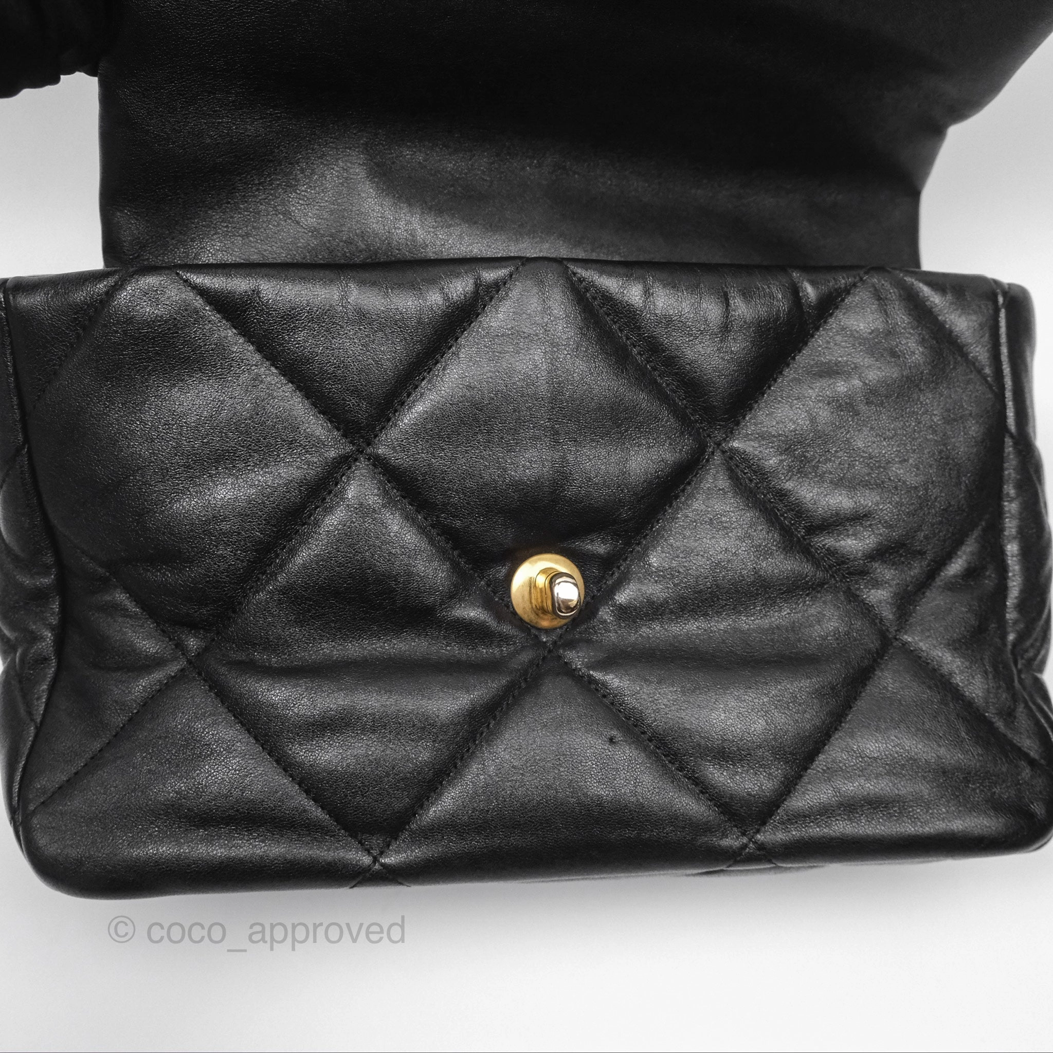 Chanel 19 Medium Black Goatskin Mixed Hardware