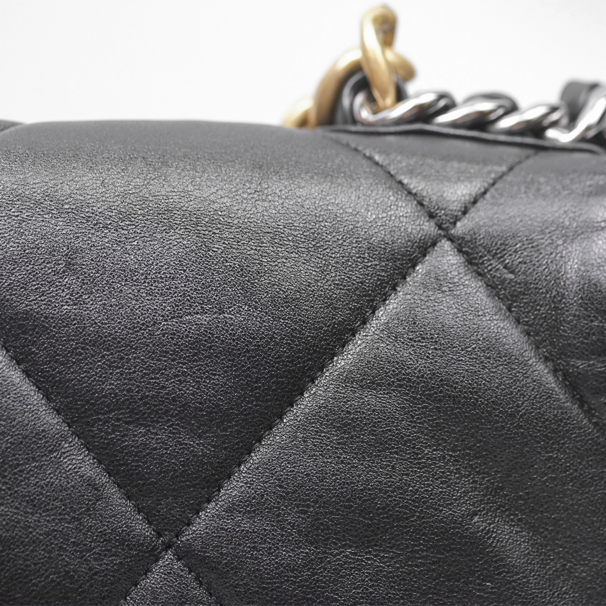 Chanel 19 Medium Black Goatskin Mixed Hardware