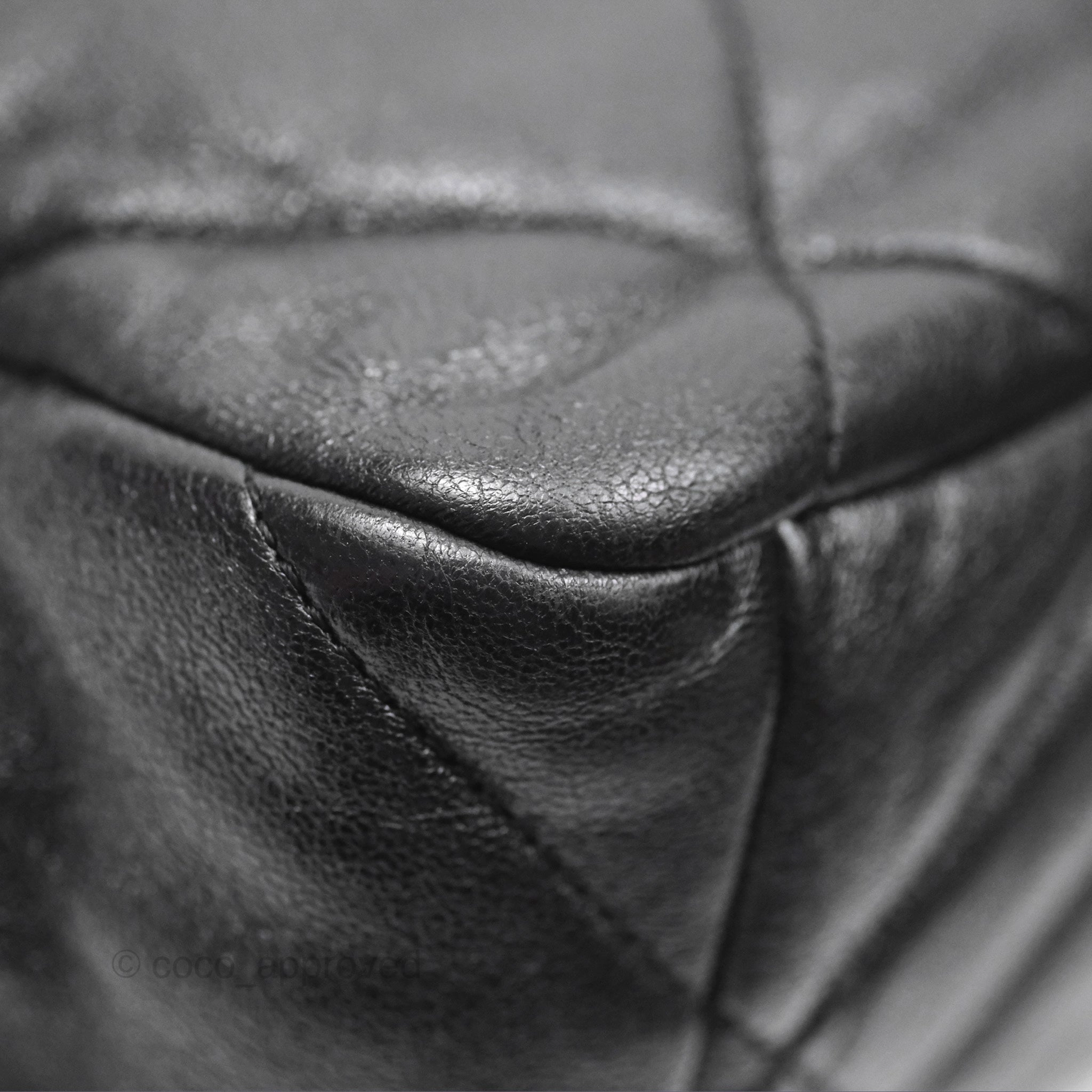 Chanel 19 Medium Black Goatskin Mixed Hardware