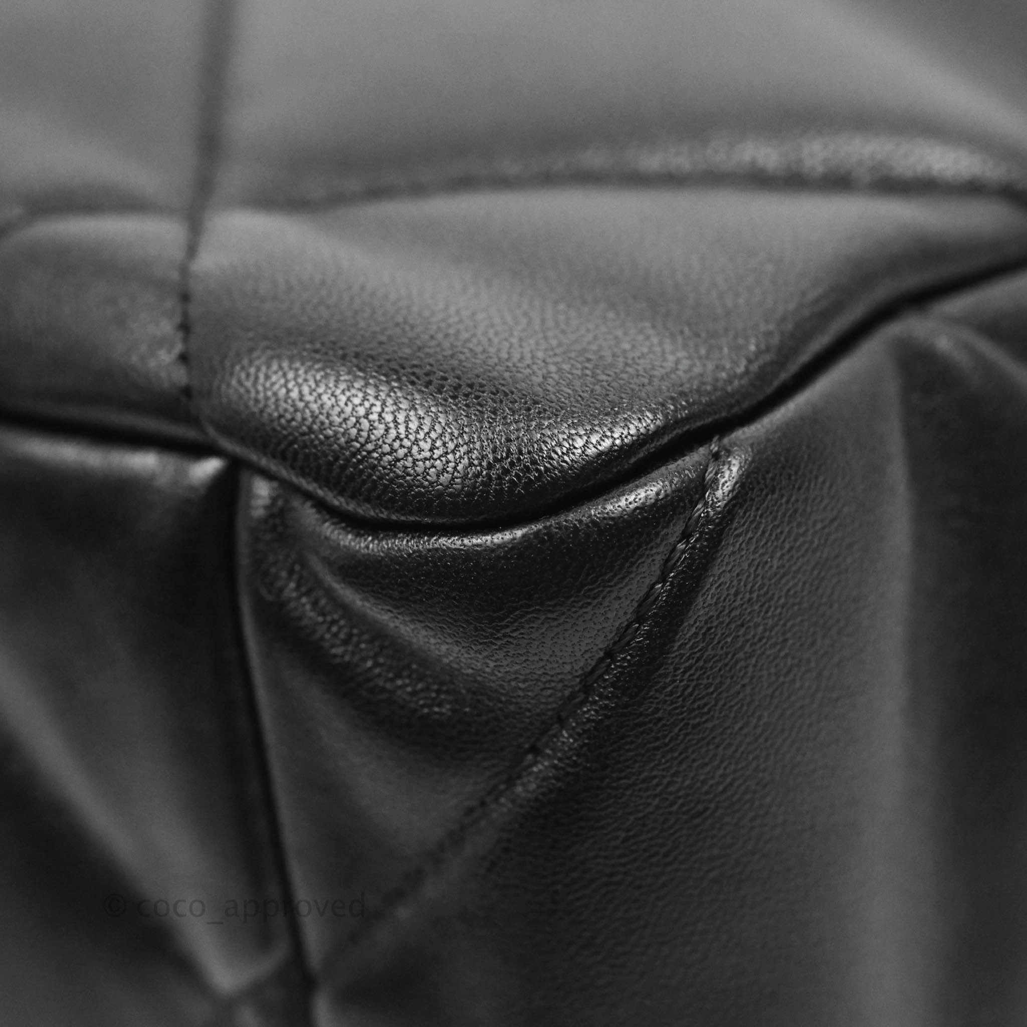 Chanel 19 Medium Black Mixed Hardware