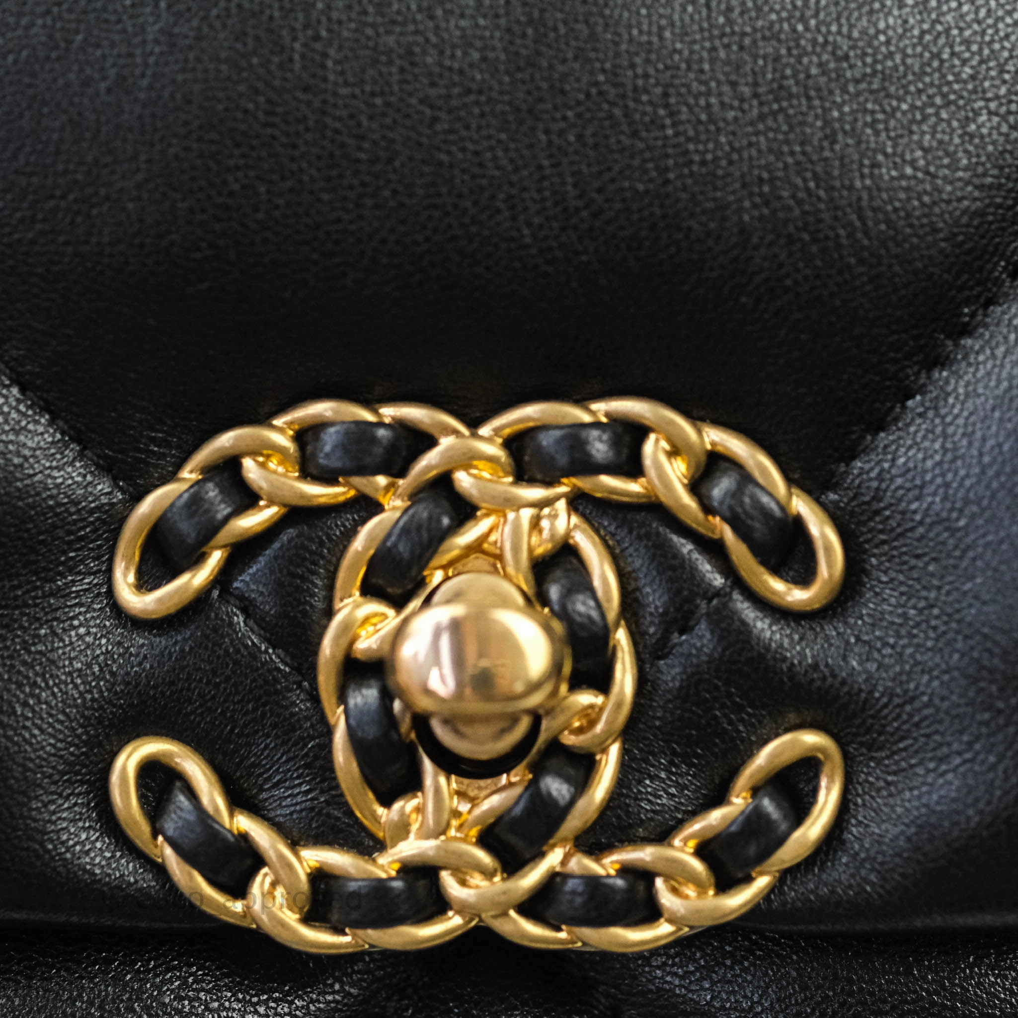 Chanel 19 Medium Black Mixed Hardware Goatskin