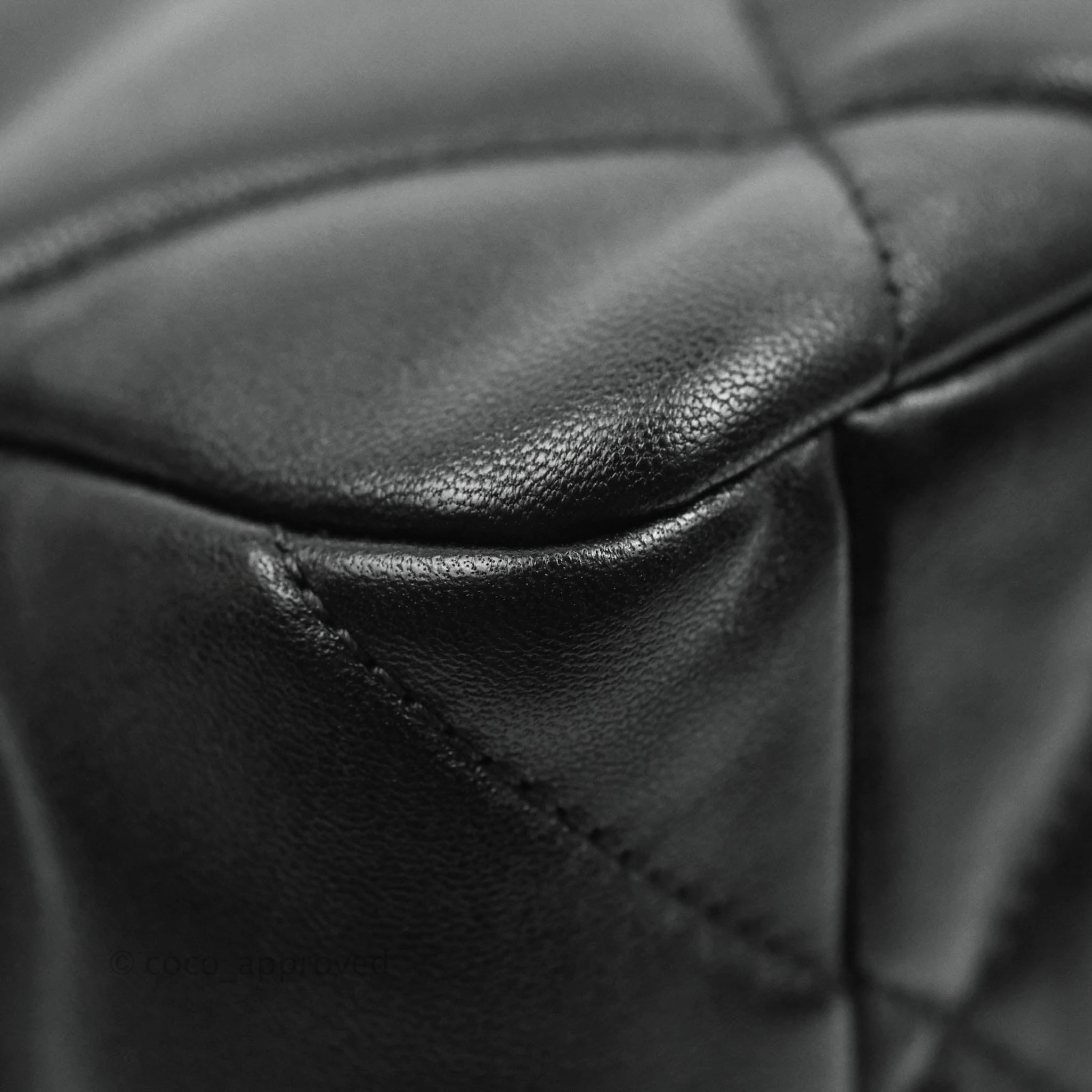 Chanel 19 Medium Black Mixed Hardware