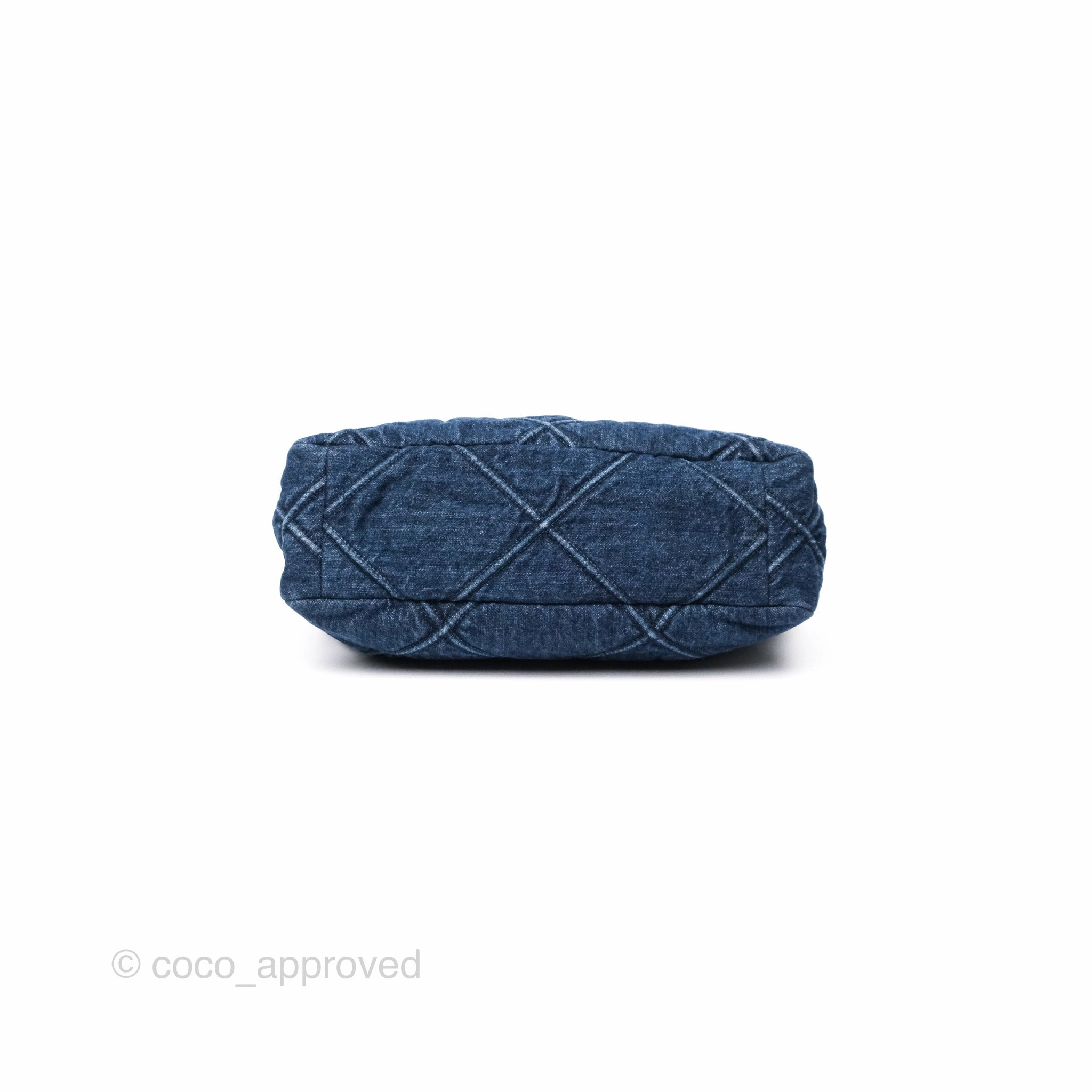 Chanel 19 Medium Dark Denim Mixed Hardware