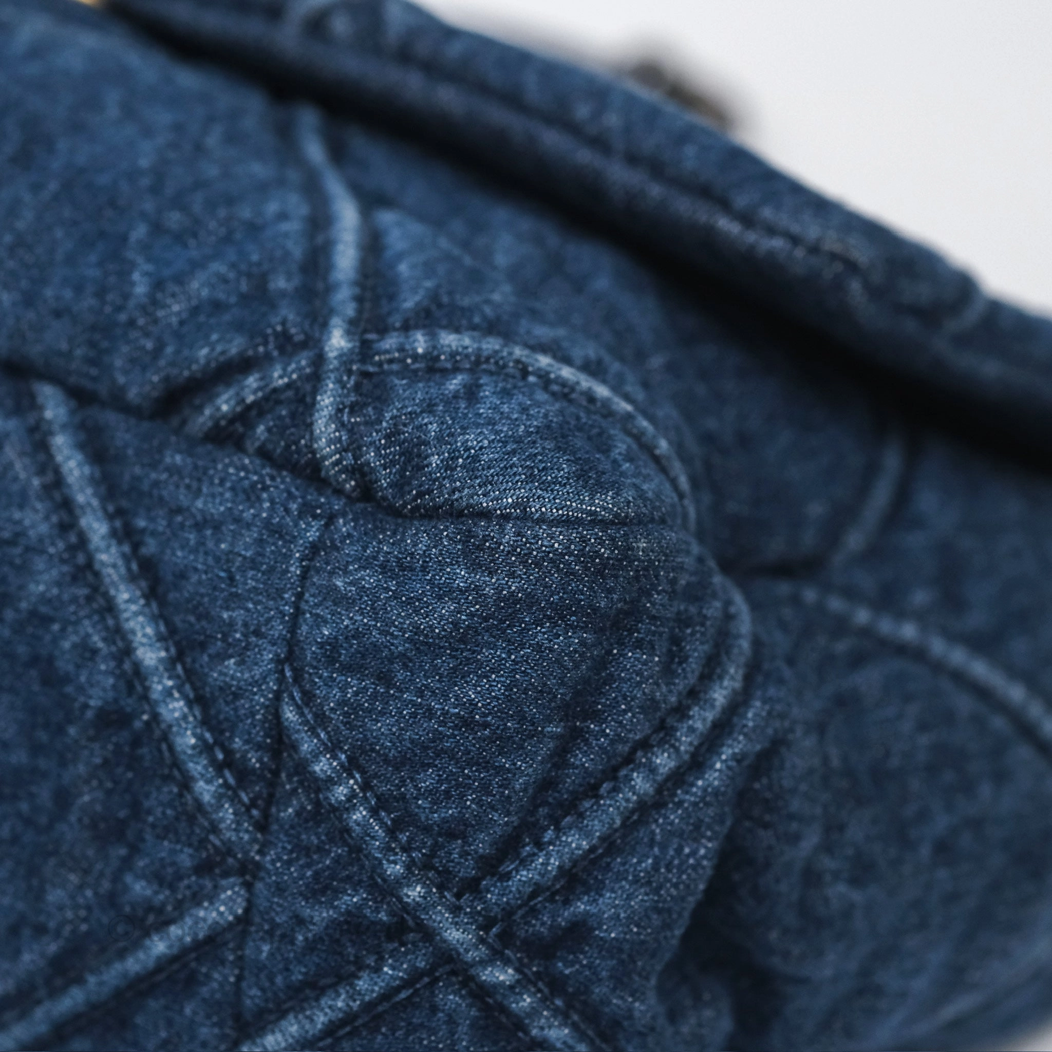 Chanel 19 Medium Dark Denim Mixed Hardware