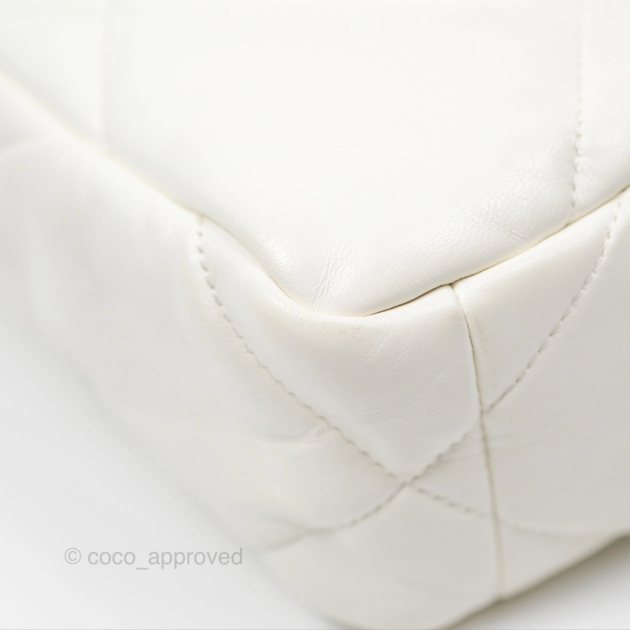 Chanel 19 Small Ivory White Lambskin Mixed Hardware