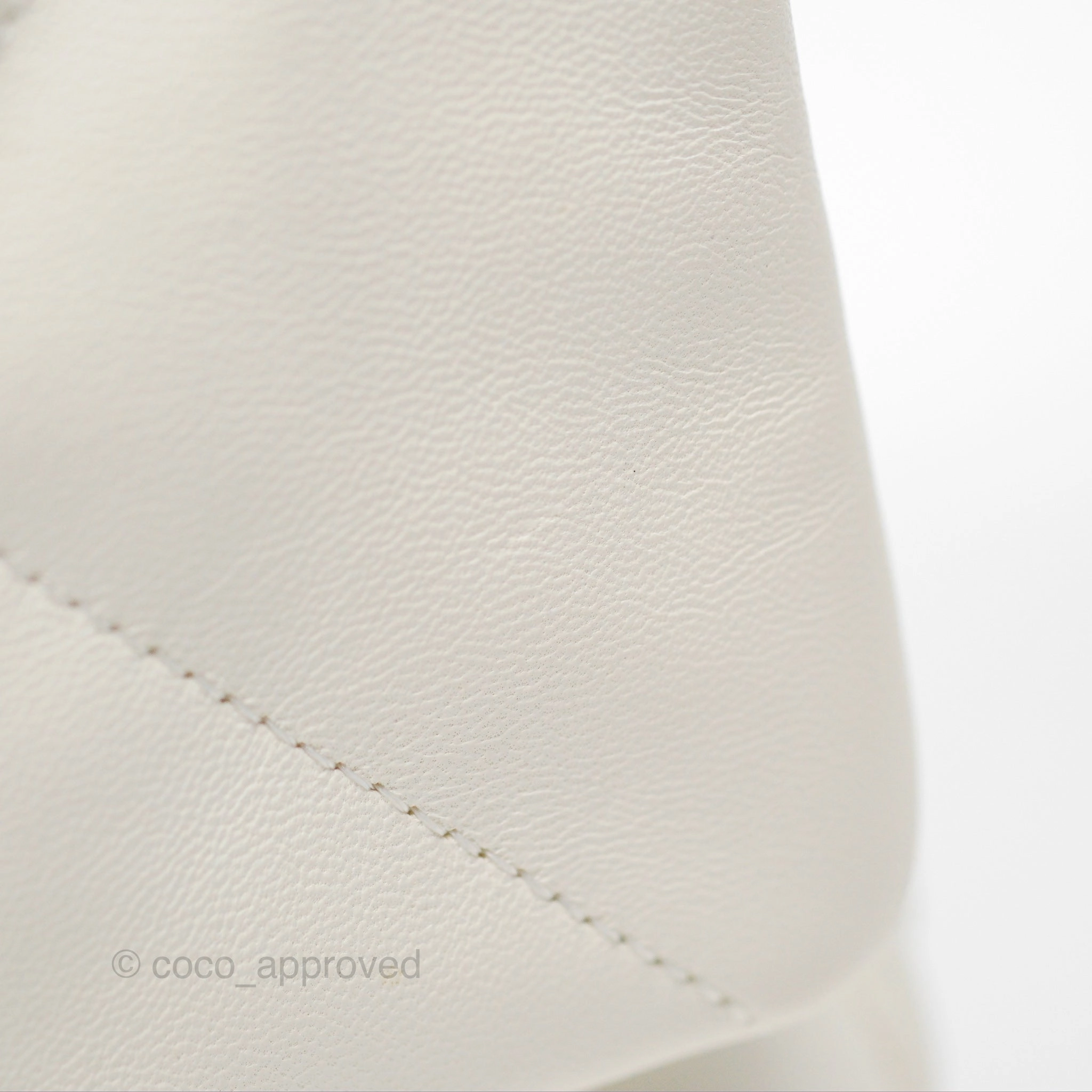 Chanel 19 Small Ivory White Lambskin Mixed Hardware