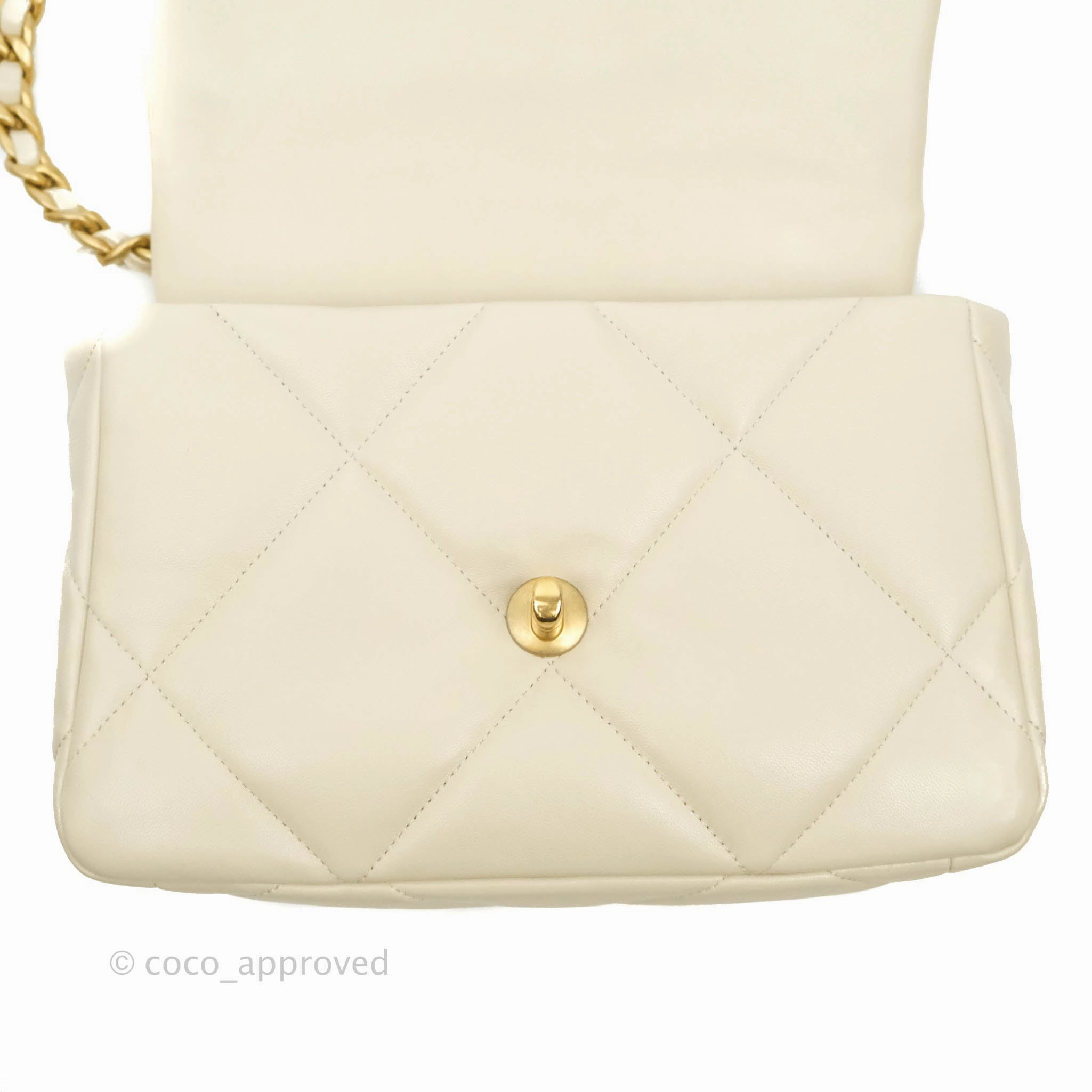 Chanel 19 Small Light Beige Lambskin Mixed Hardware 21C