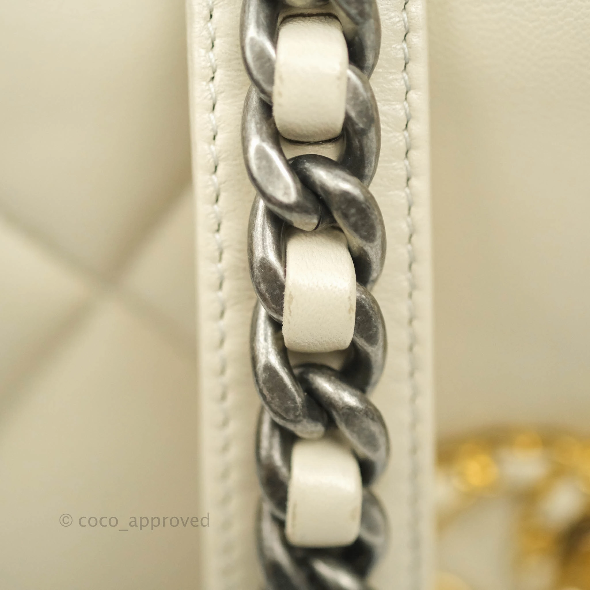 Chanel 19 Small Light Beige Lambskin Mixed Hardware 21C