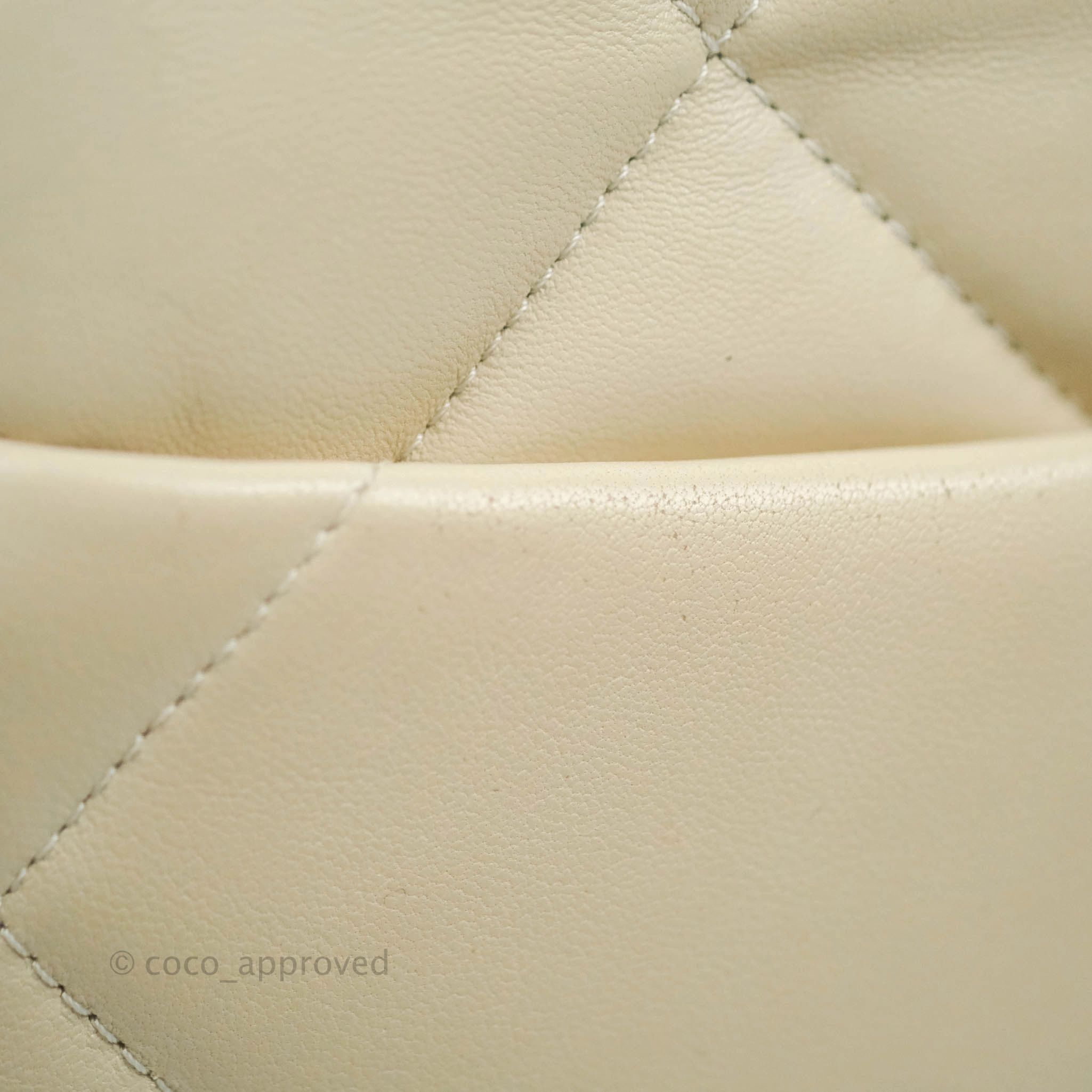 Chanel 19 Small Light Beige Lambskin Mixed Hardware 21C