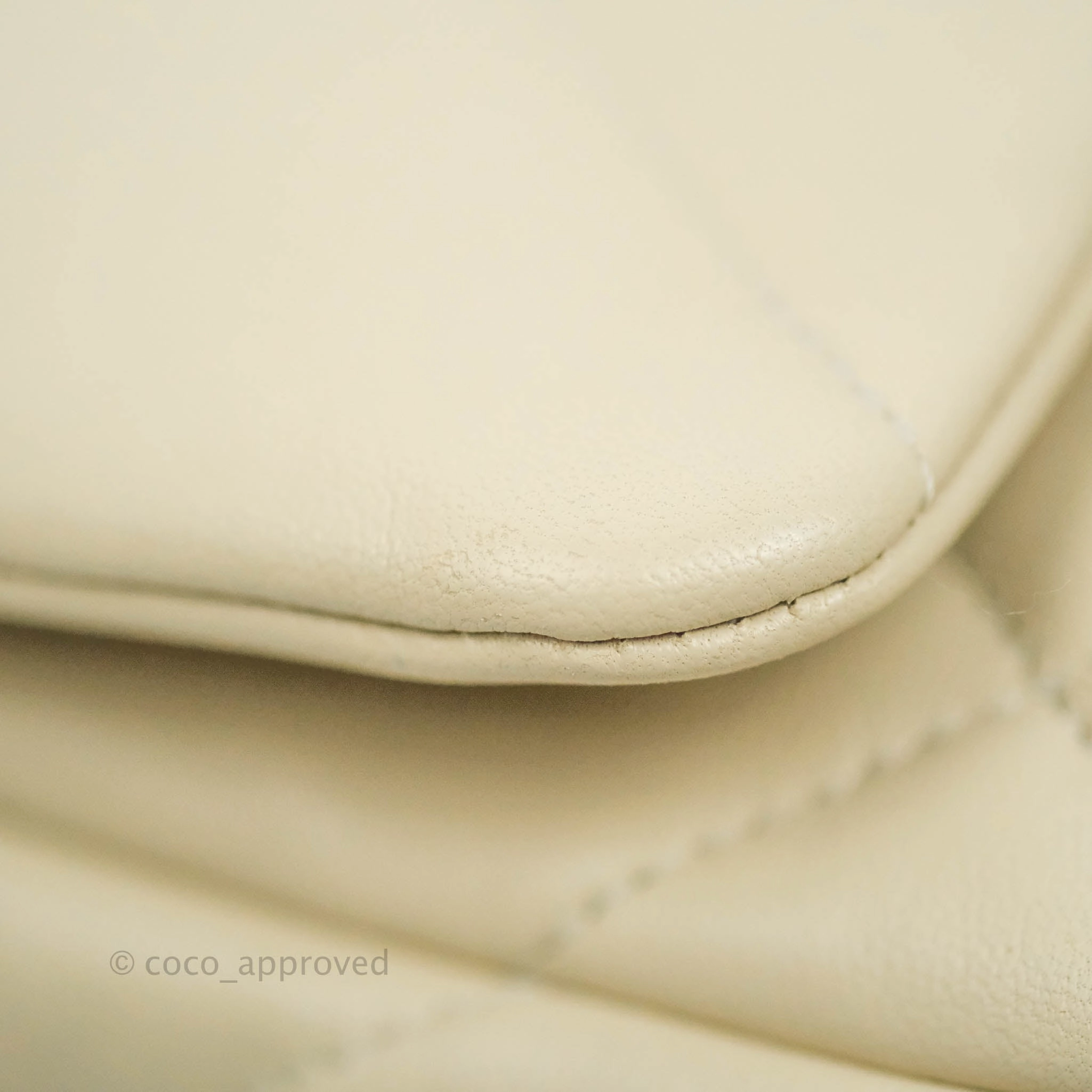 Chanel 19 Small Light Beige Lambskin Mixed Hardware 21C