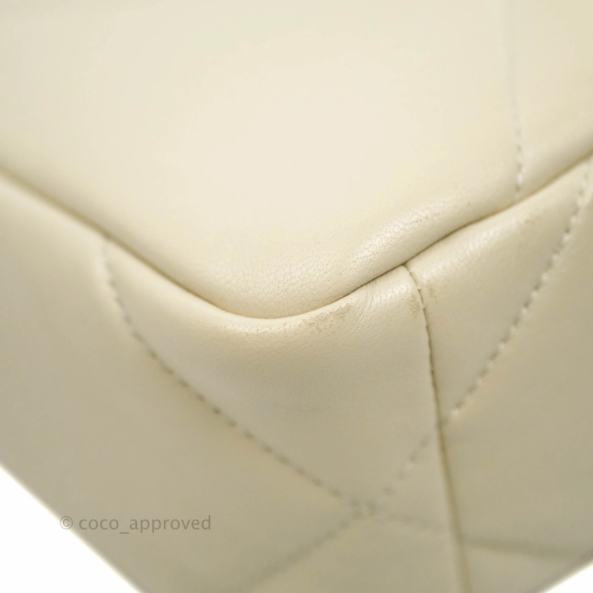 Chanel 19 Small Light Beige Lambskin Mixed Hardware 21C
