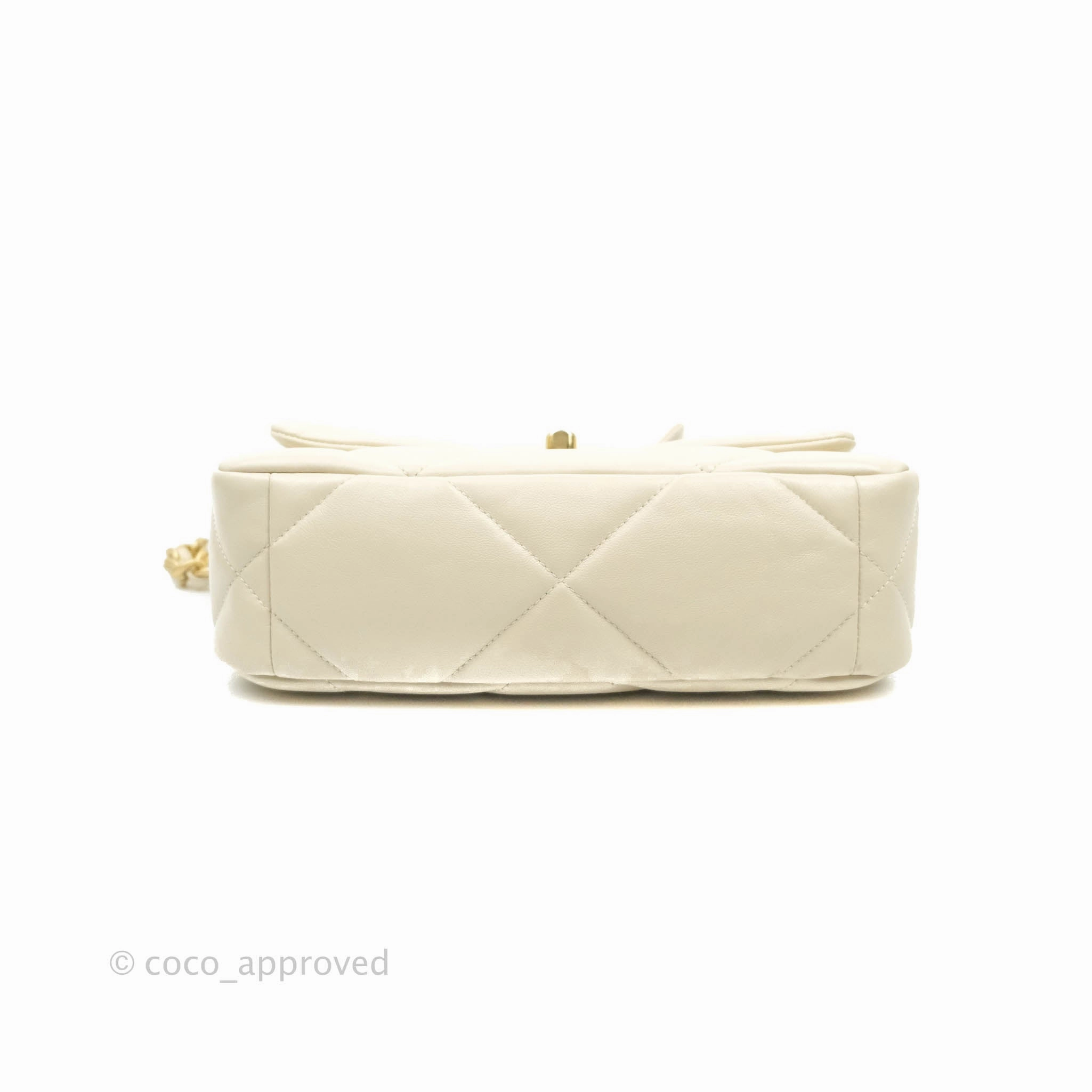 Chanel 19 Small Light Beige Lambskin Mixed Hardware 21C