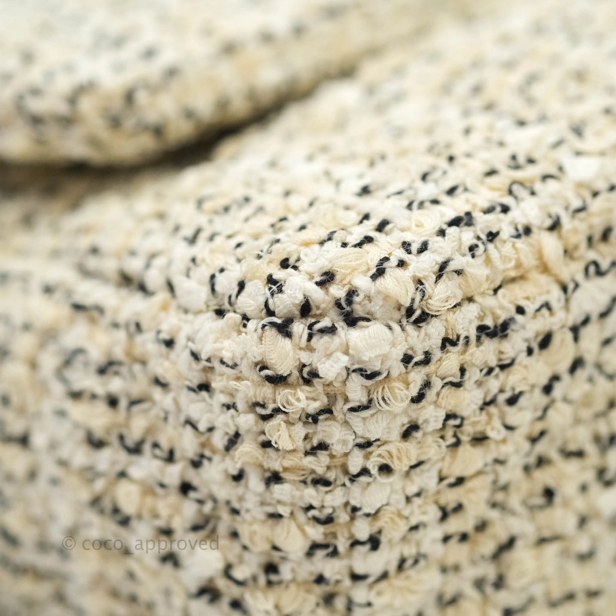 Chanel 19 Small Oreo Tweed Cream Mixed Hardware