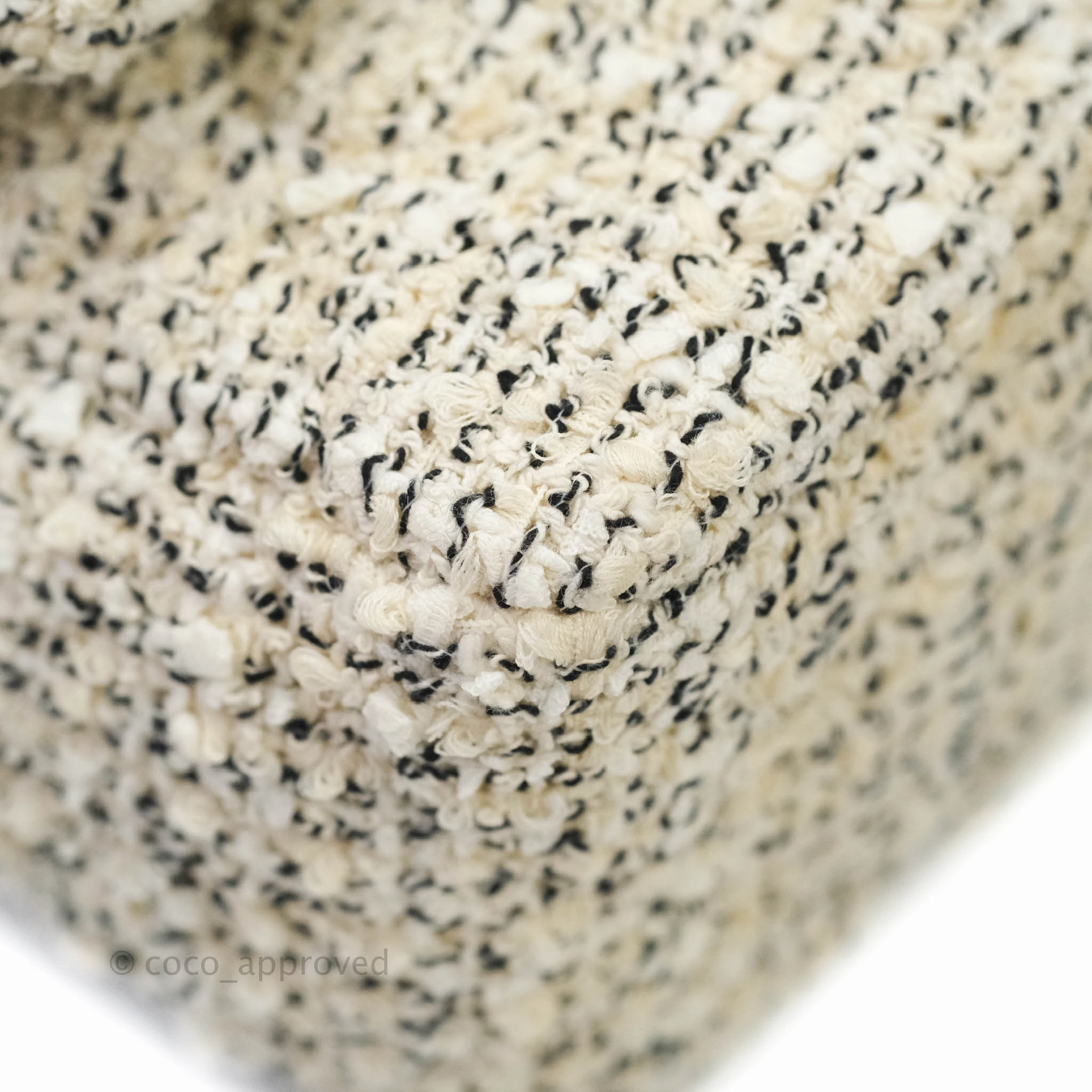 Chanel 19 Small Tweed Cream Mixed Hardware
