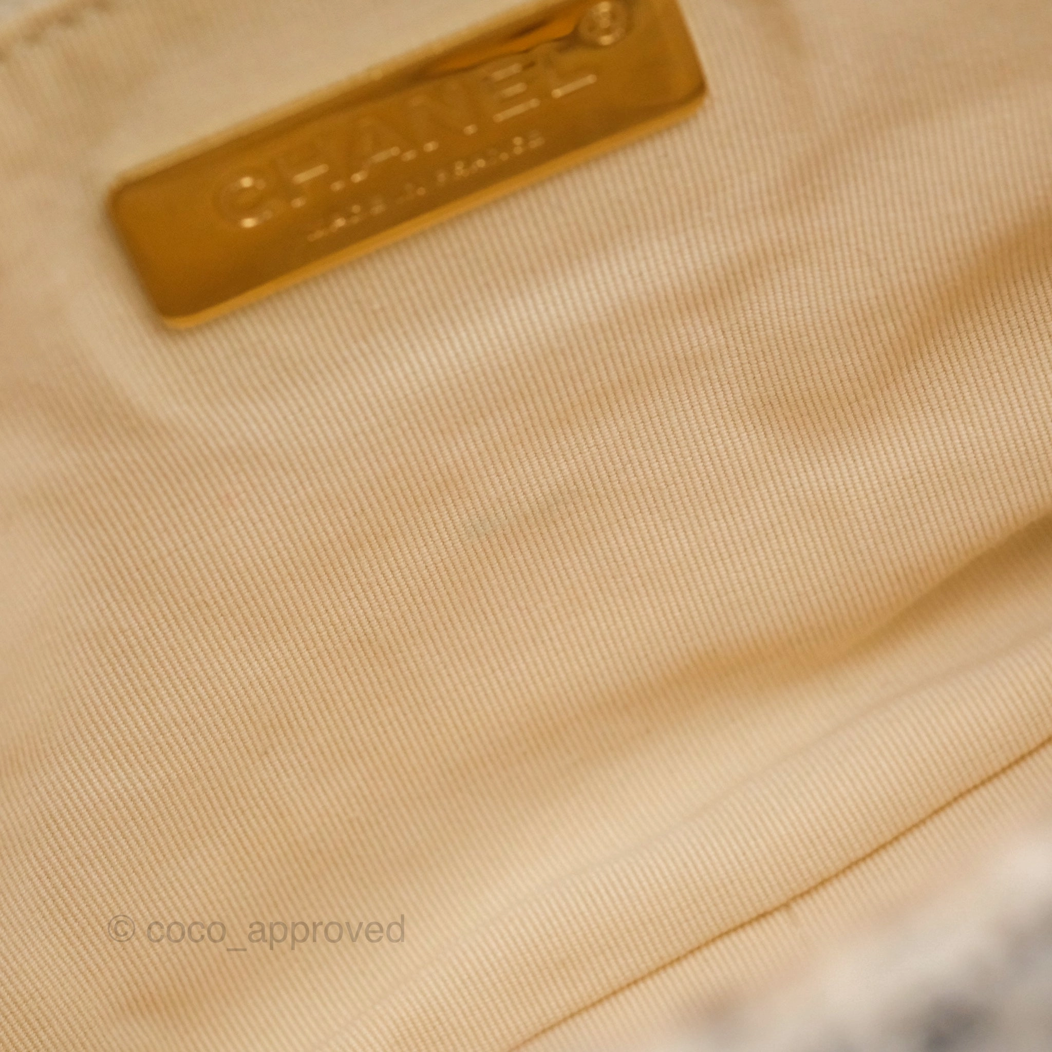 Chanel 19 Small Tweed Oreo Cream Mixed Hardware