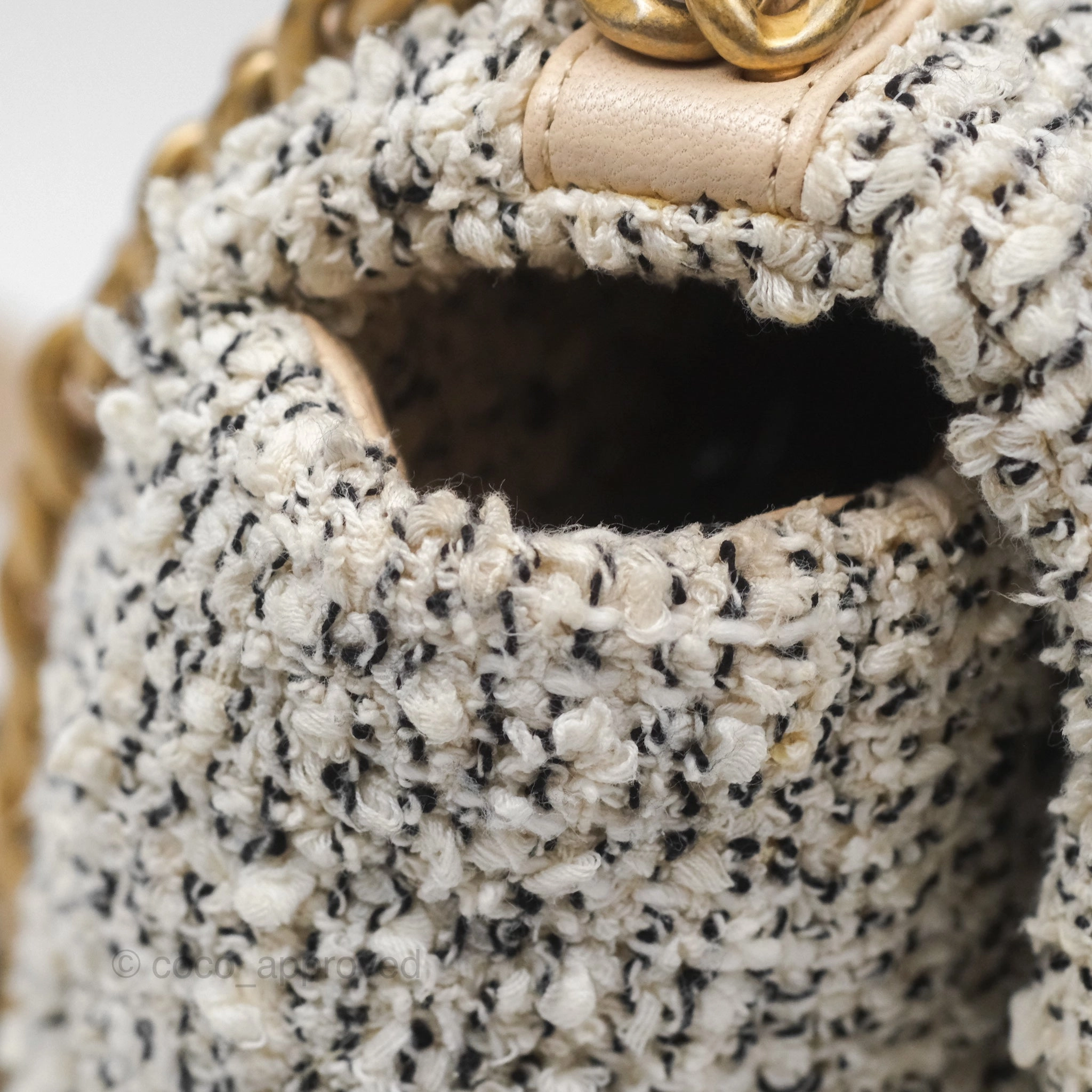 Chanel 19 Small Tweed Oreo Cream Mixed Hardware