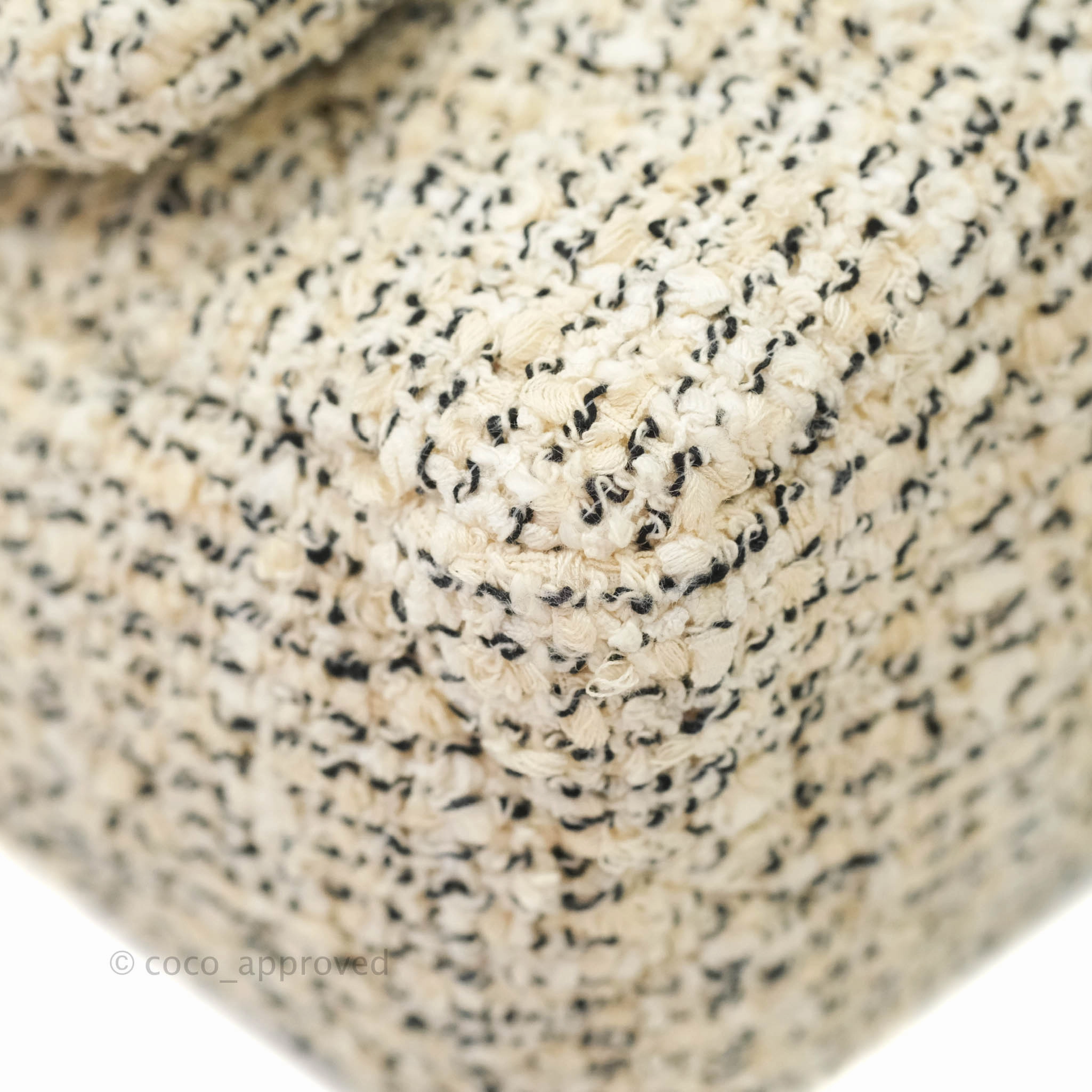 Chanel 19 Small Tweed Oreo Cream Mixed Hardware