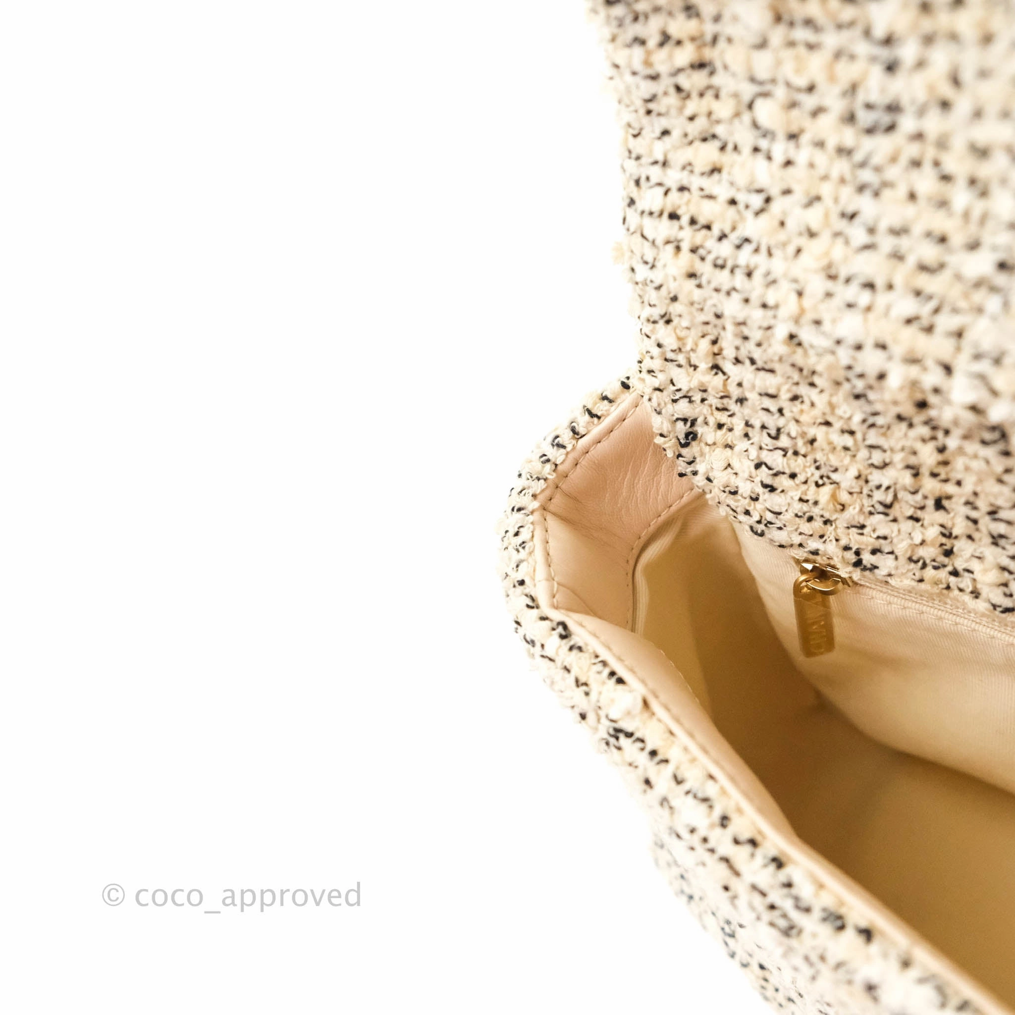 Chanel 19 Small Tweed Oreo Cream Mixed Hardware