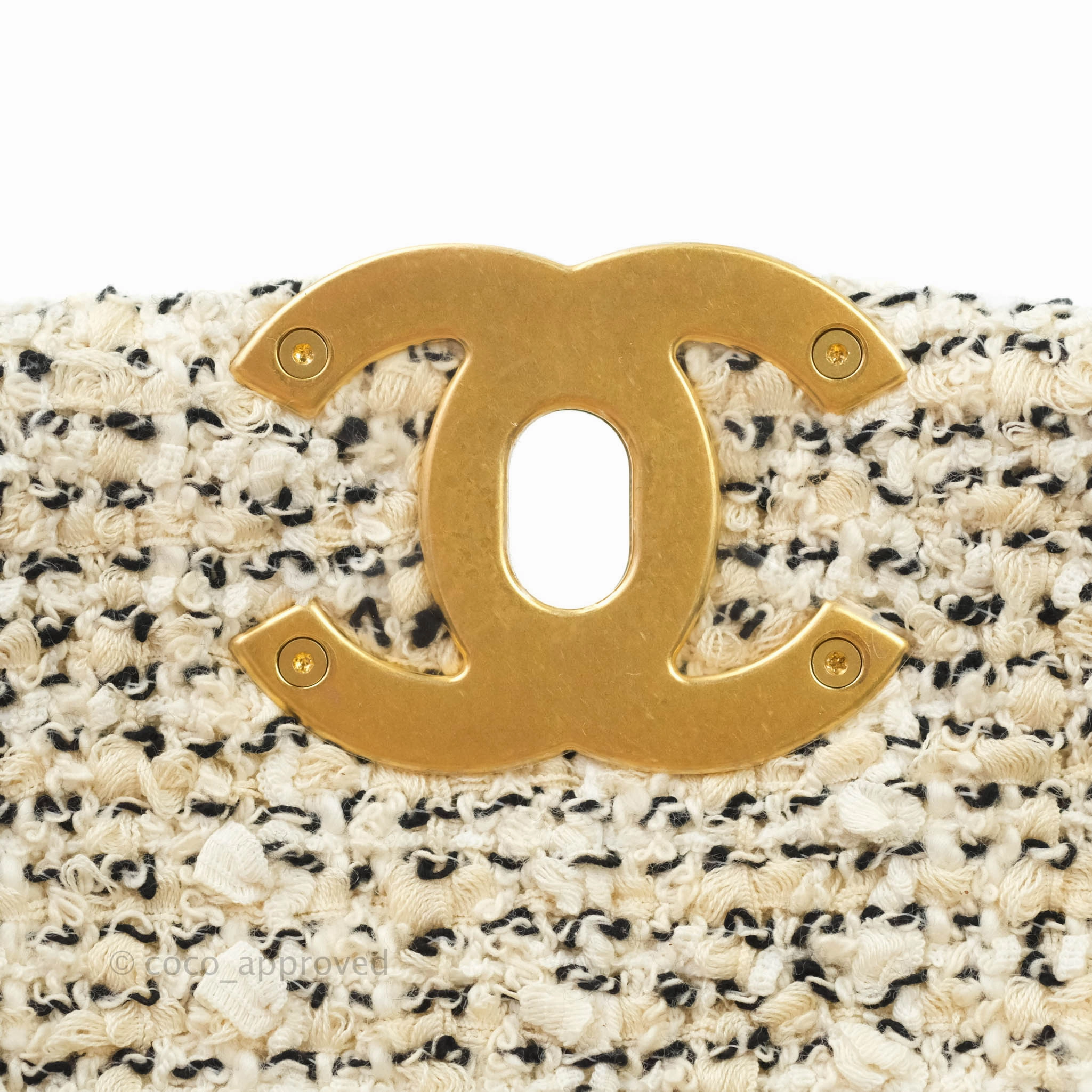 Chanel 19 Small Tweed Oreo Cream Mixed Hardware