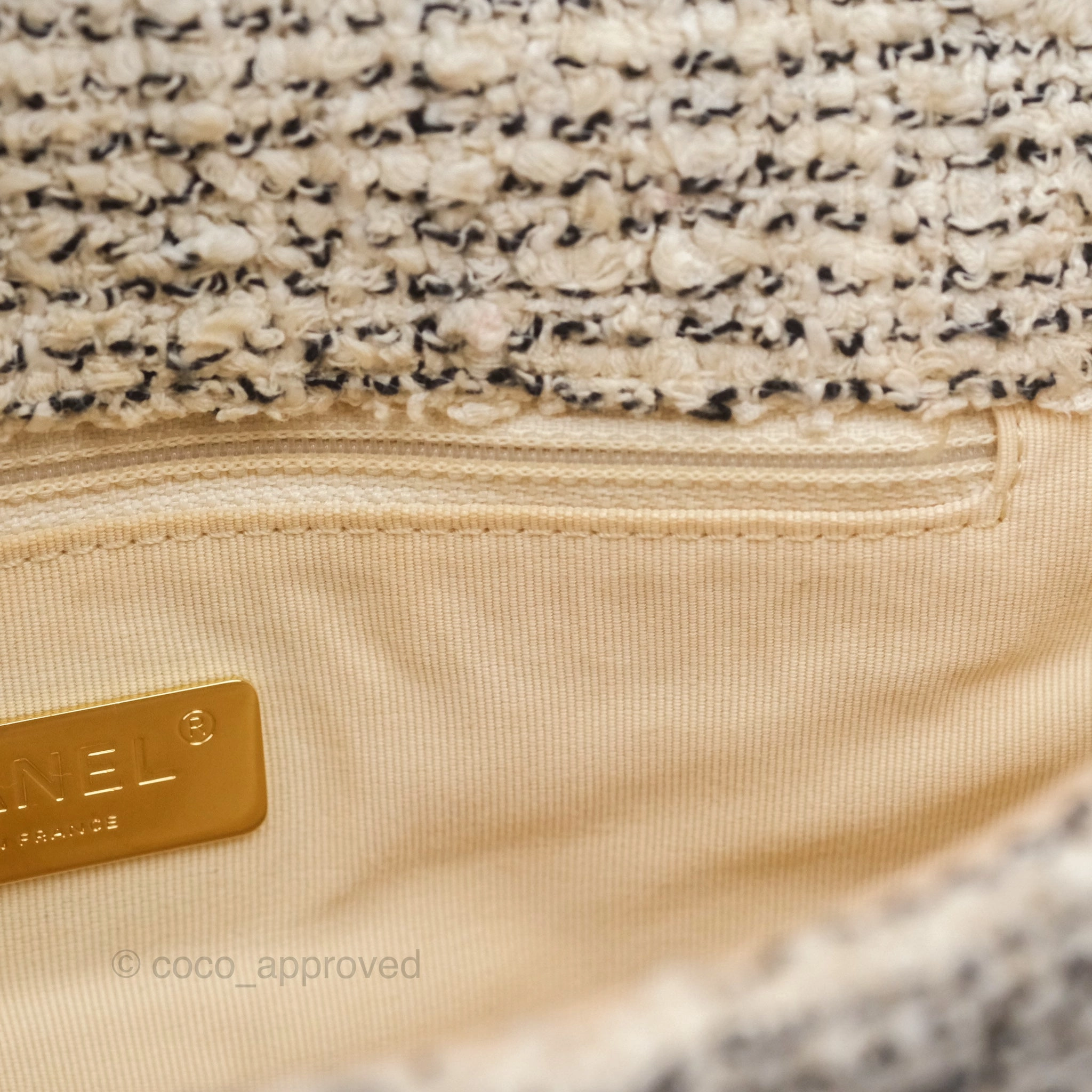 Chanel 19 Small Tweed Oreo Cream Mixed Hardware