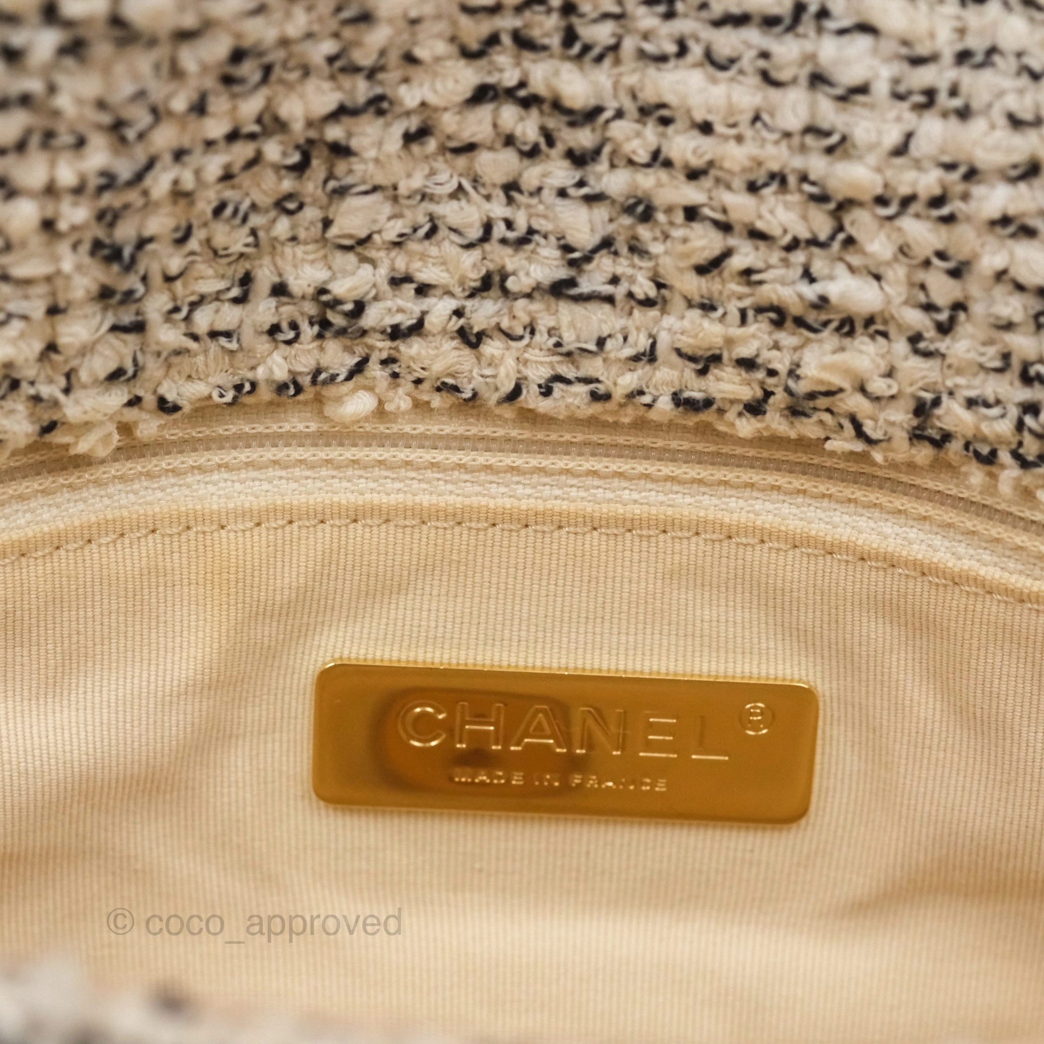 Chanel 19 Small Tweed Oreo Cream Mixed Hardware
