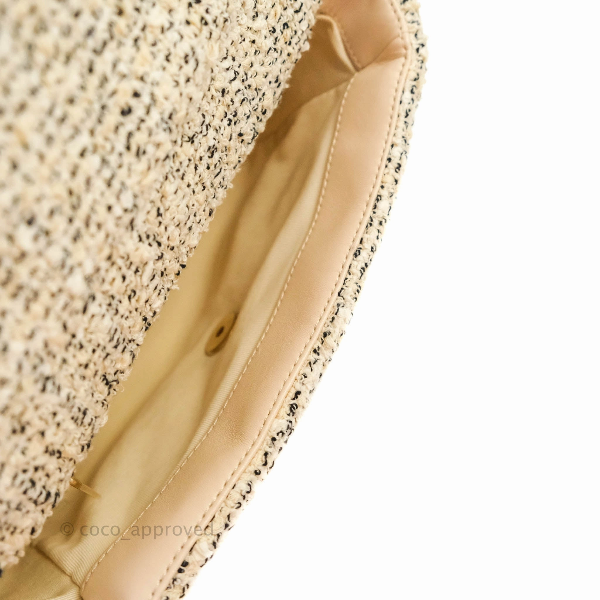 Chanel 19 Small Tweed Oreo Cream Mixed Hardware