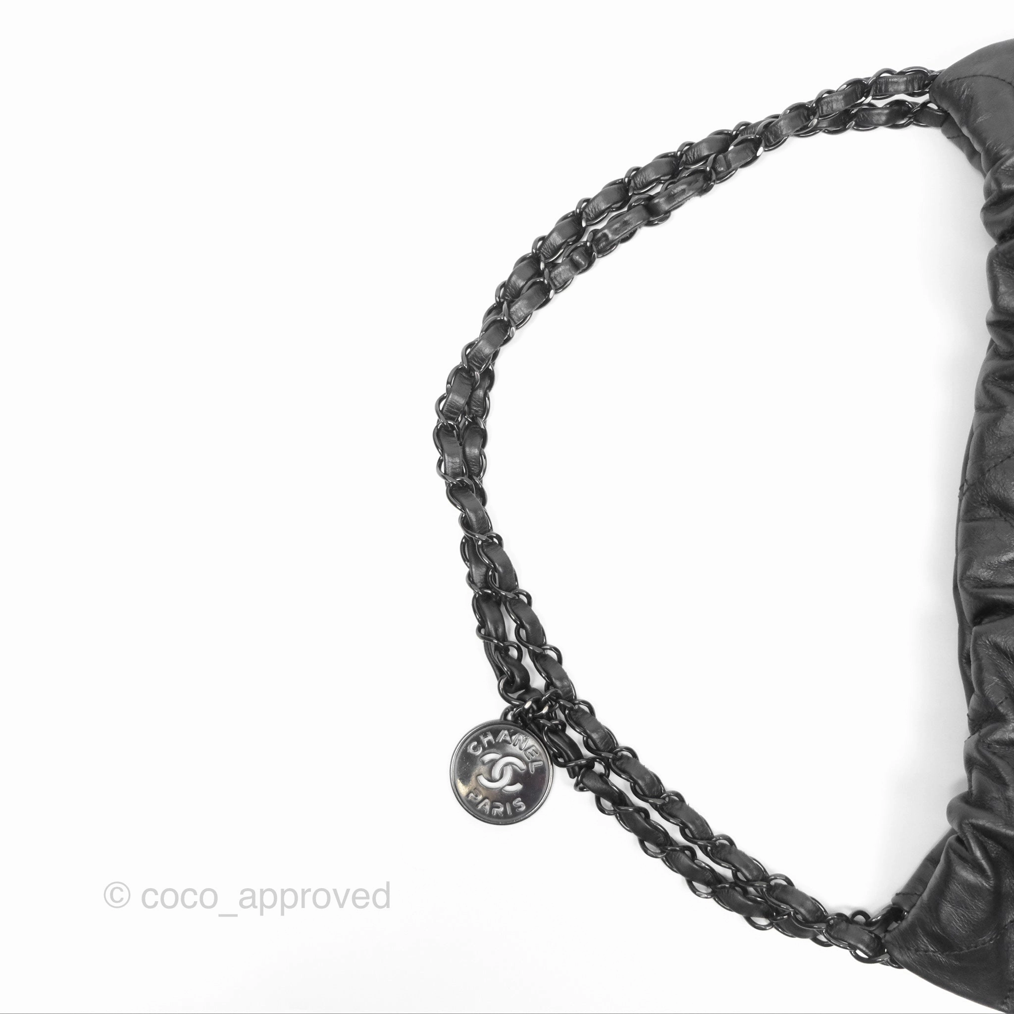 Chanel 22 Bag Medium Black Calfskin So Black Hardware