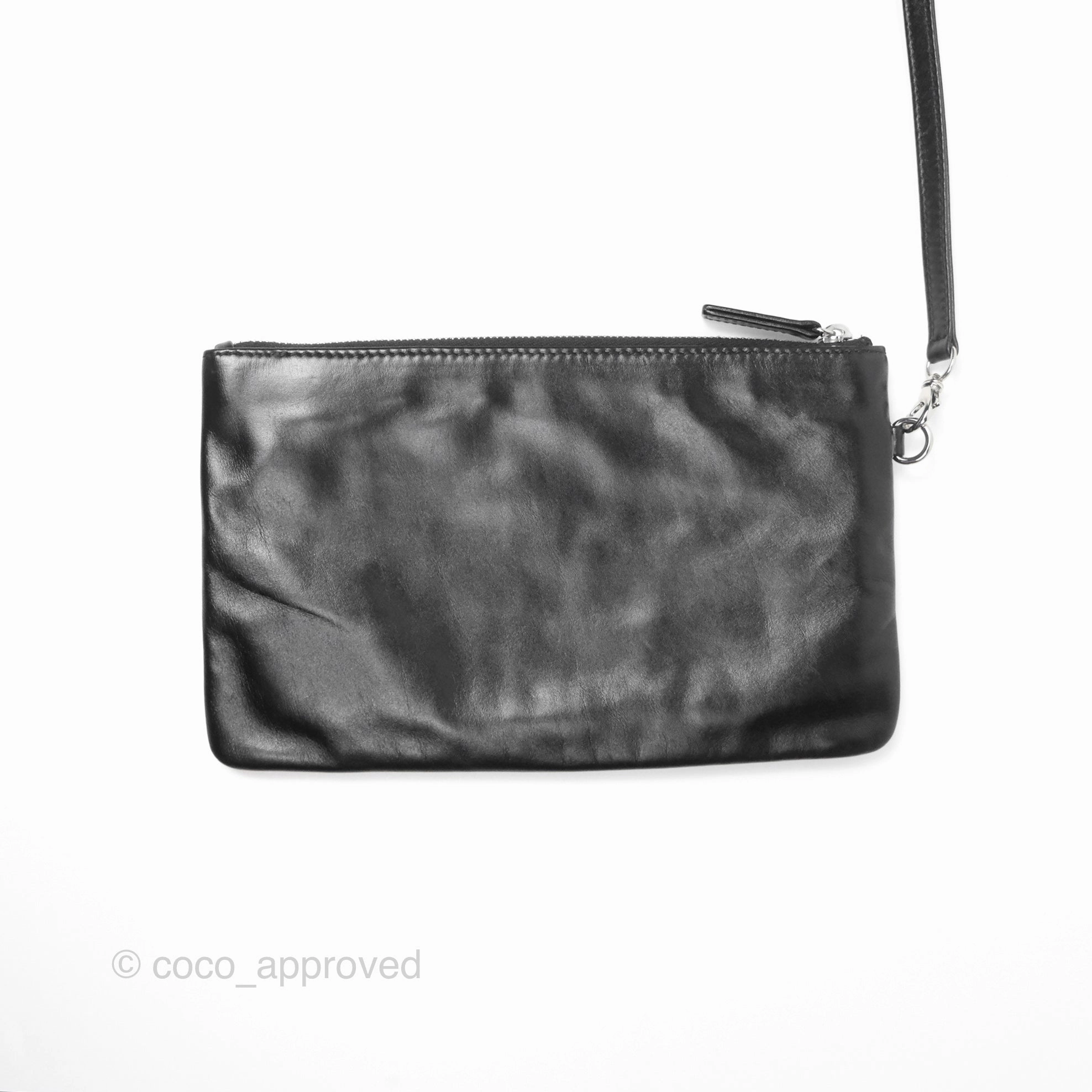 Chanel 22 Bag Medium Black Calfskin So Black Hardware