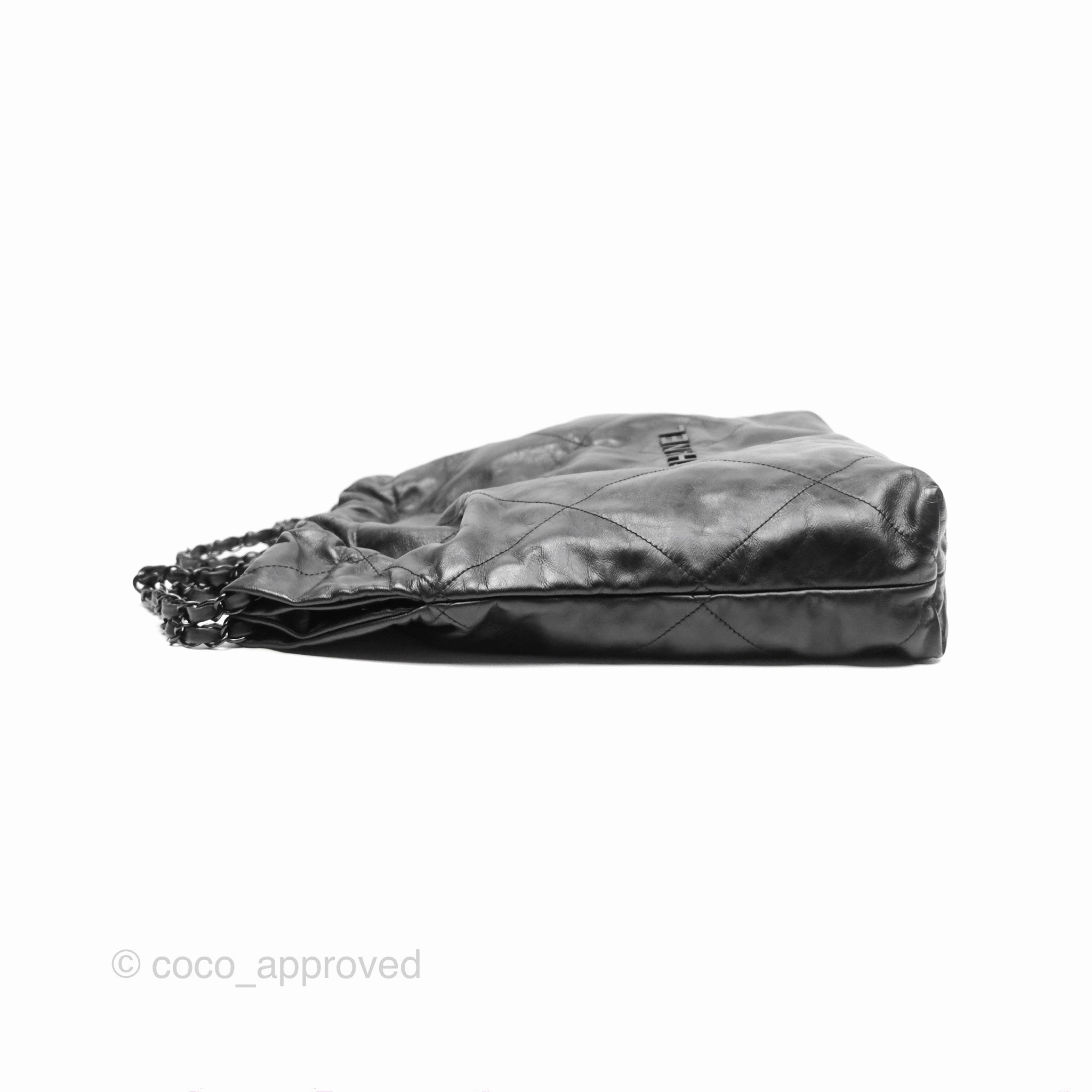 Chanel 22 Bag Medium Black Calfskin So Black Hardware