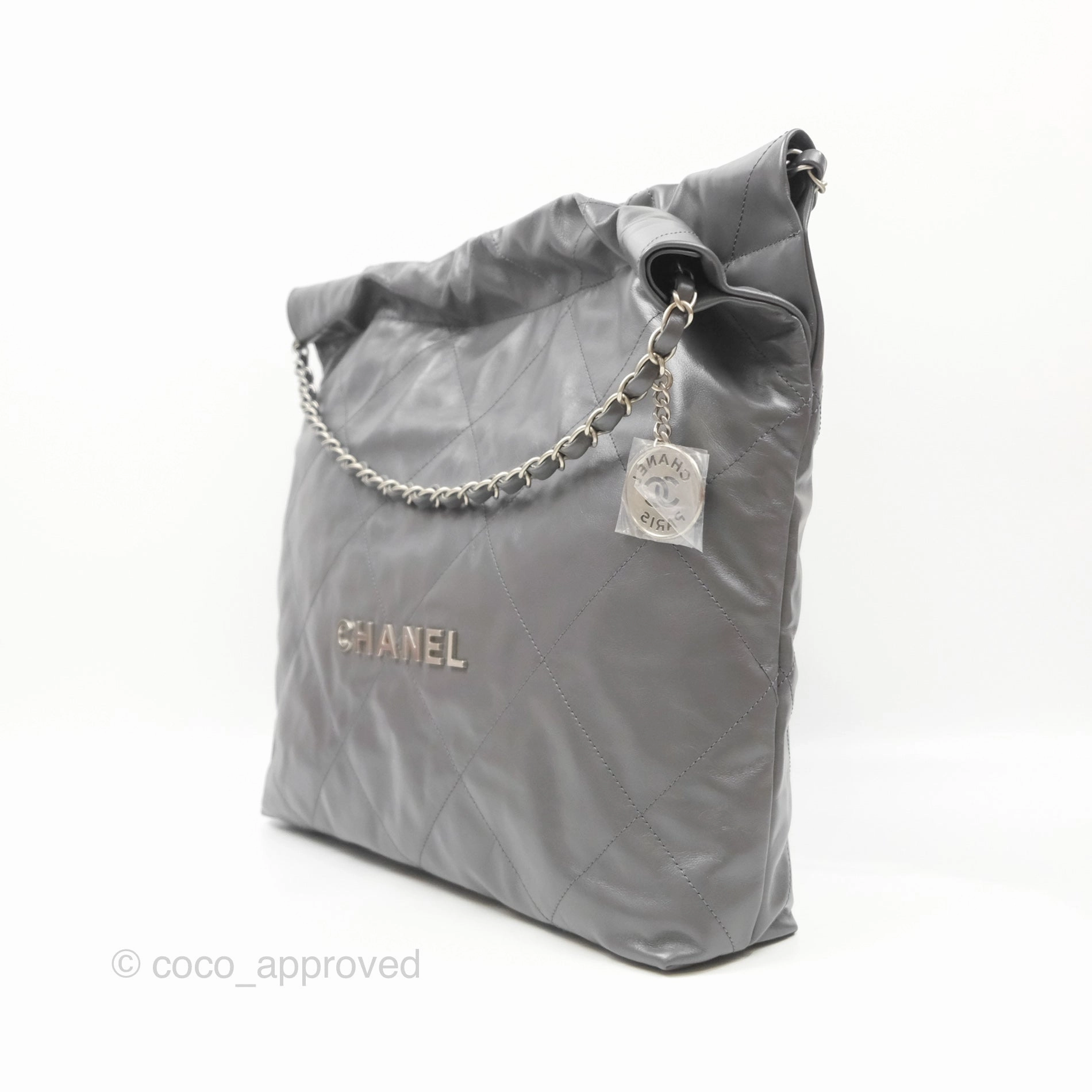 Chanel 22 Medium Grey Shiny Aged Calfskin Matte Silver Hardware